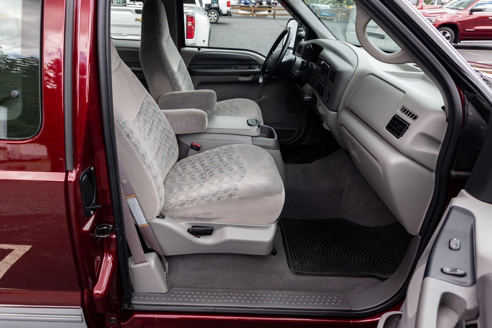 1999 Ford Super Duty F-350 DRW 50