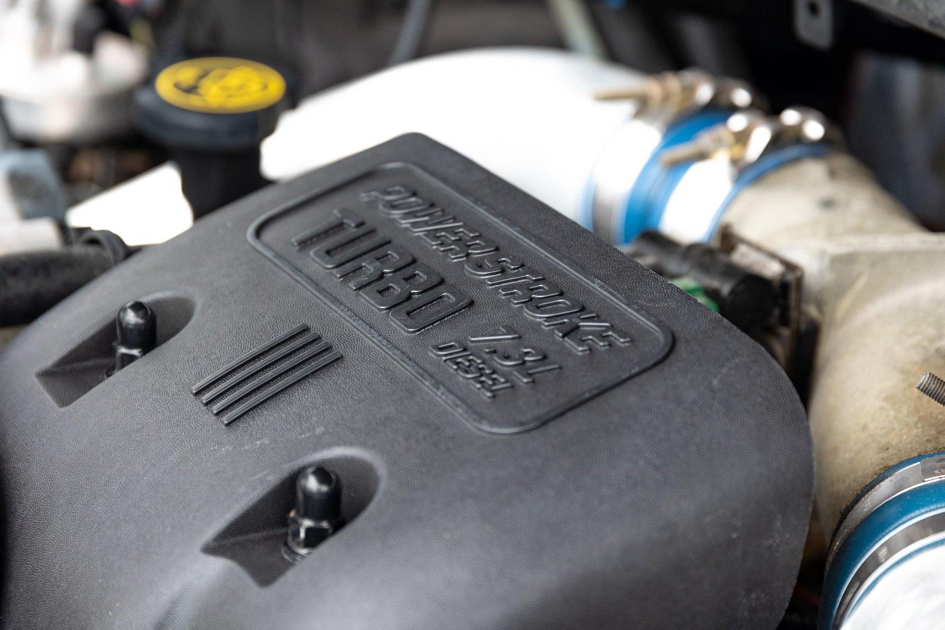 1999 Ford Super Duty F-350 DRW 86