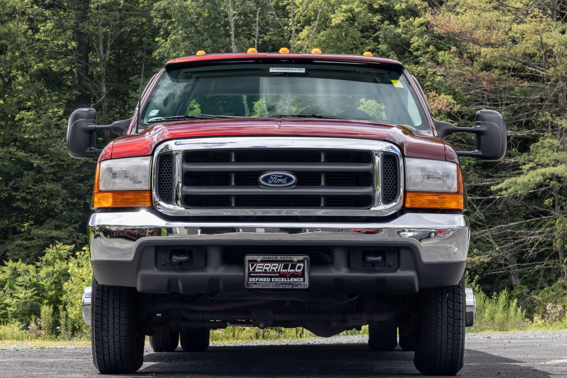 1999 Ford Super Duty F-350 DRW 8
