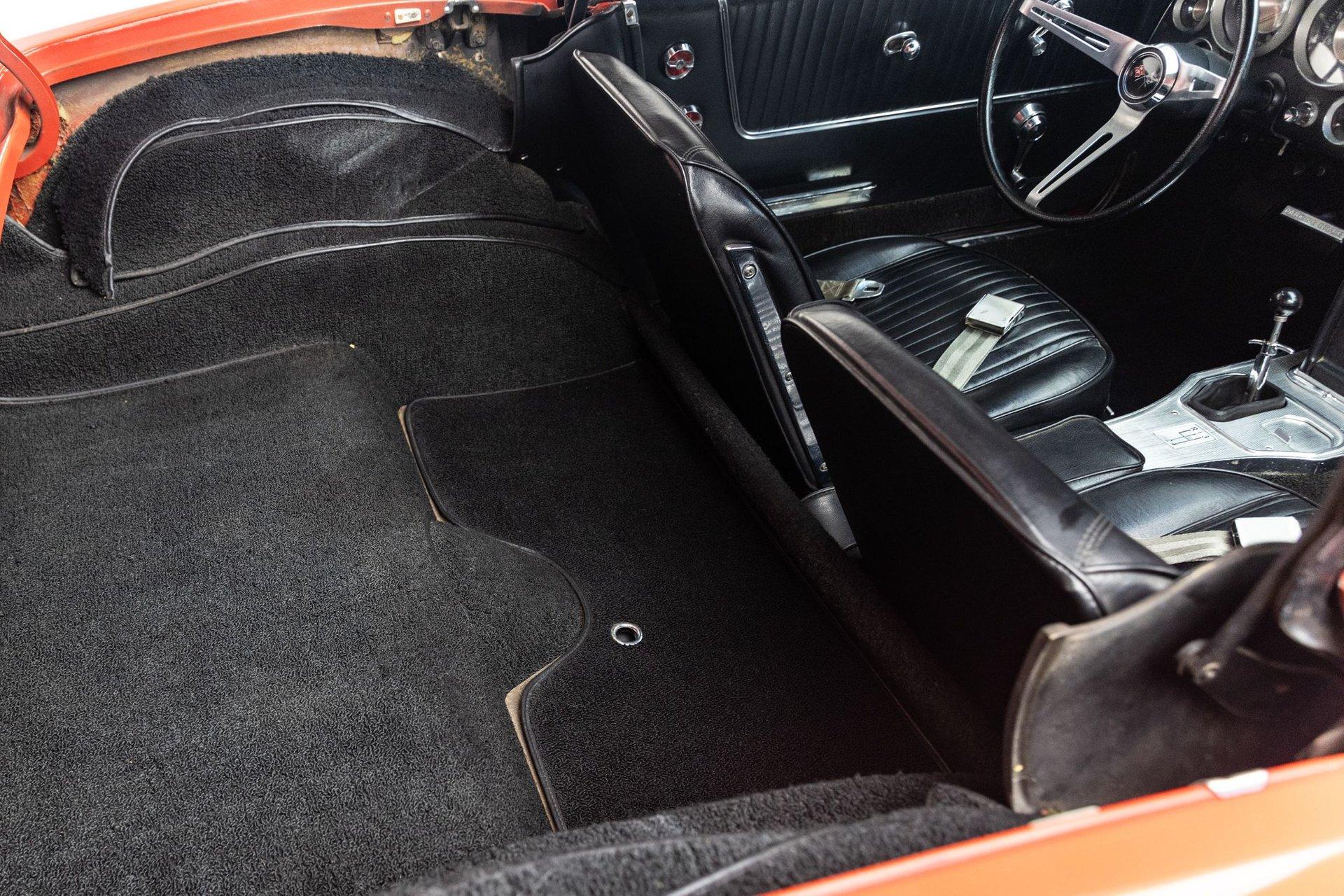 1963 Chevrolet Corvette 108
