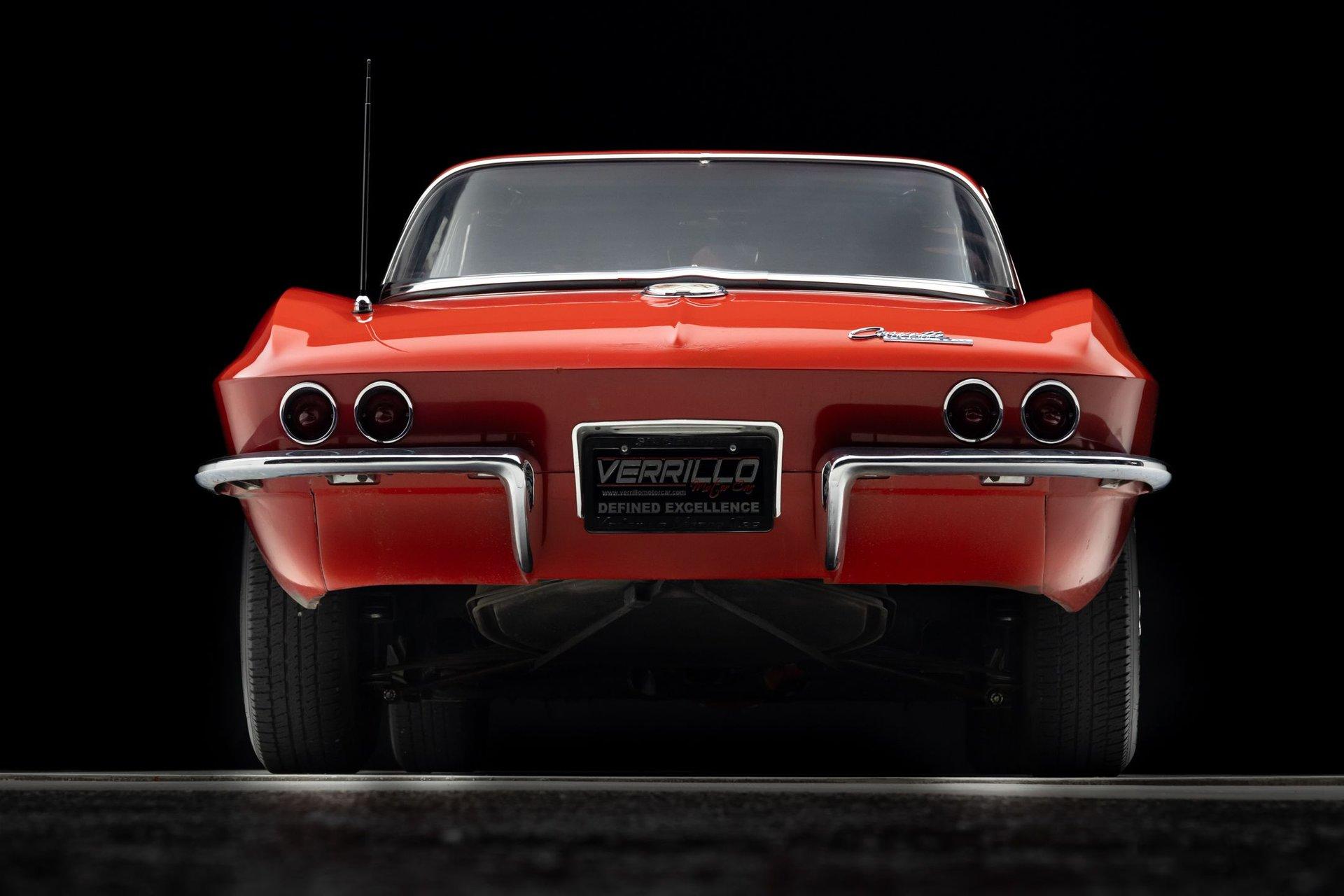 1963 Chevrolet Corvette 11