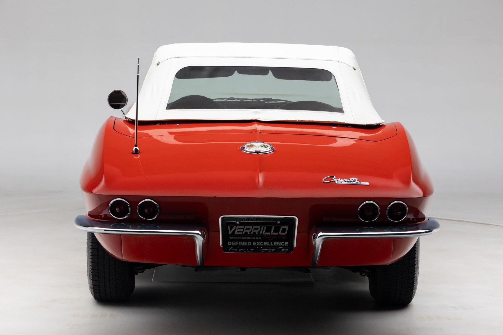 1963 Chevrolet Corvette 121