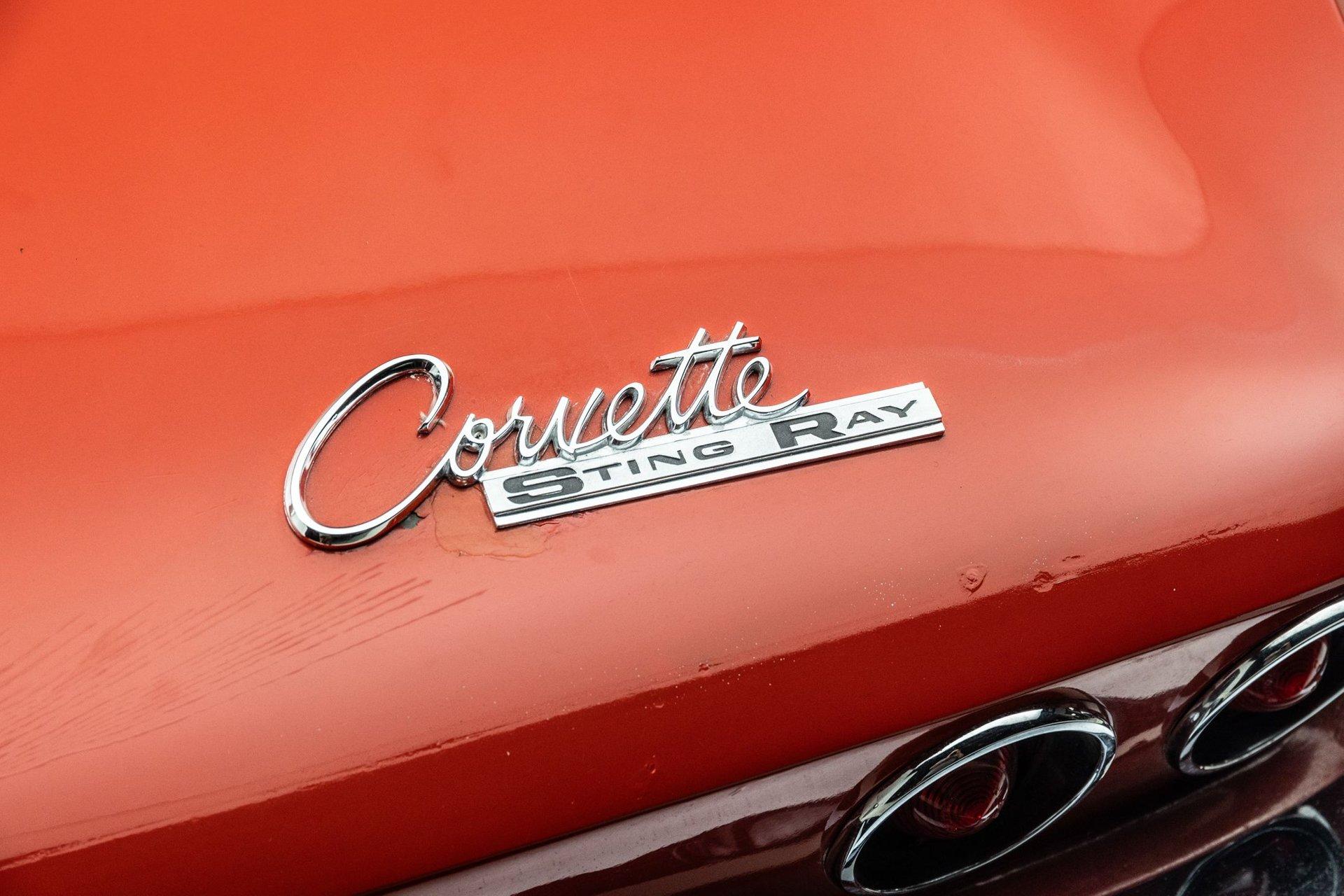 1963 Chevrolet Corvette 19