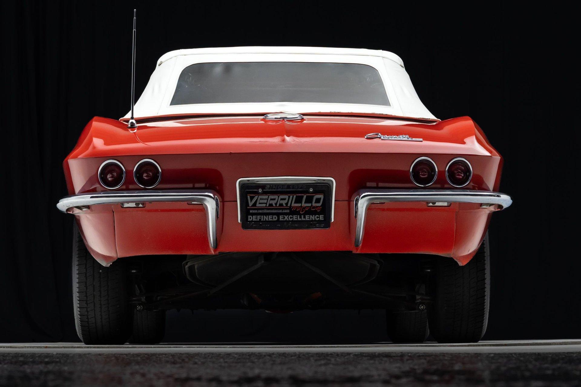1963 Chevrolet Corvette 24