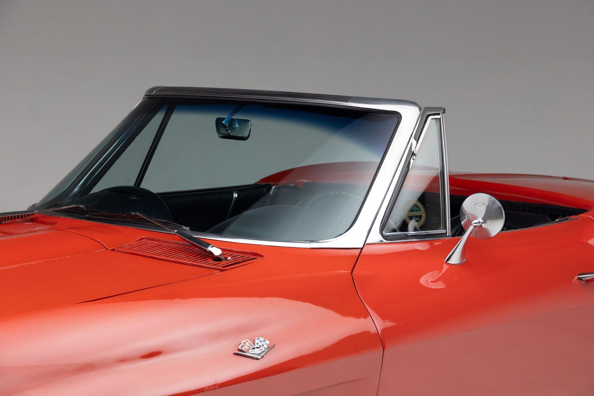 1963 Chevrolet Corvette 35