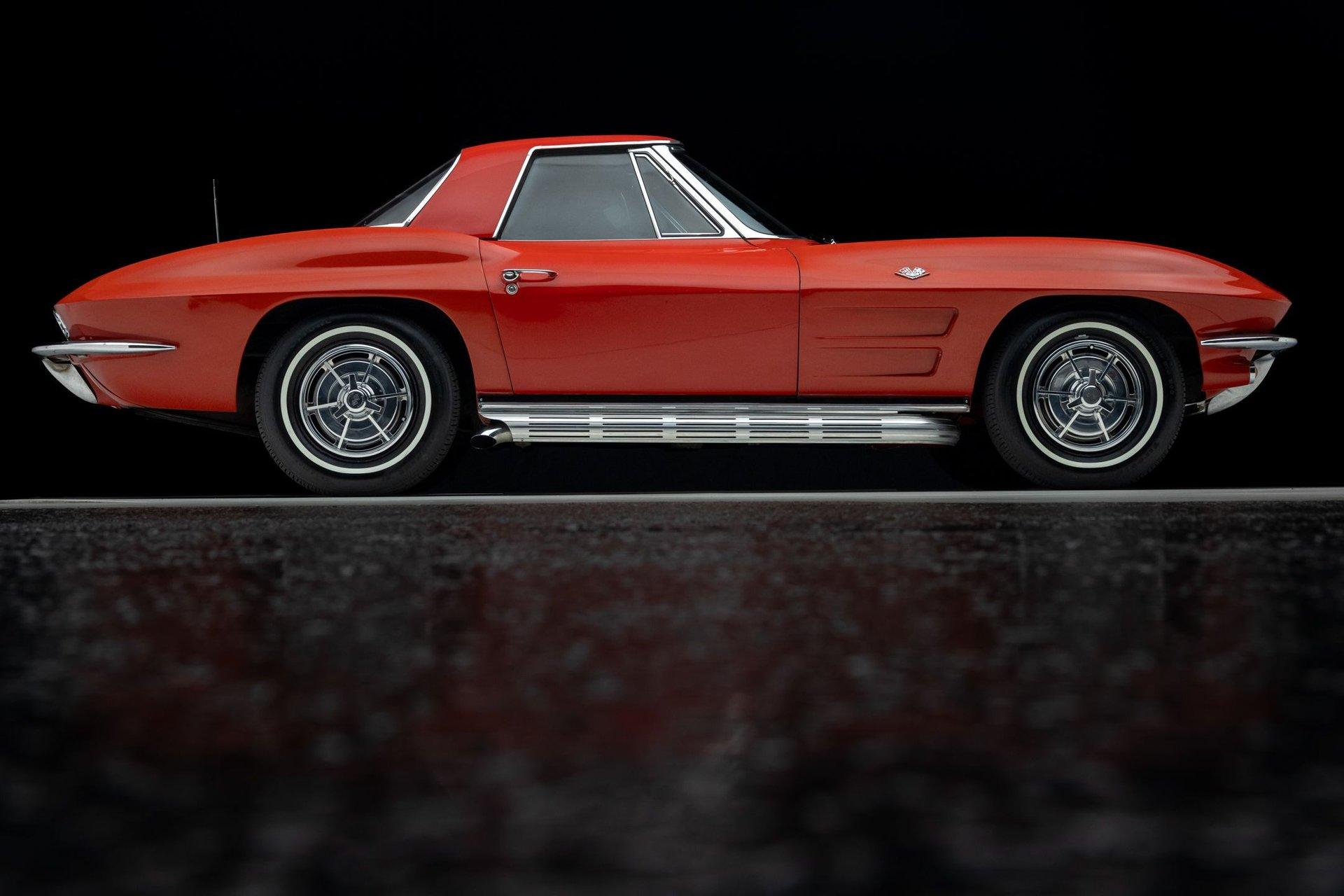 1963 Chevrolet Corvette 43