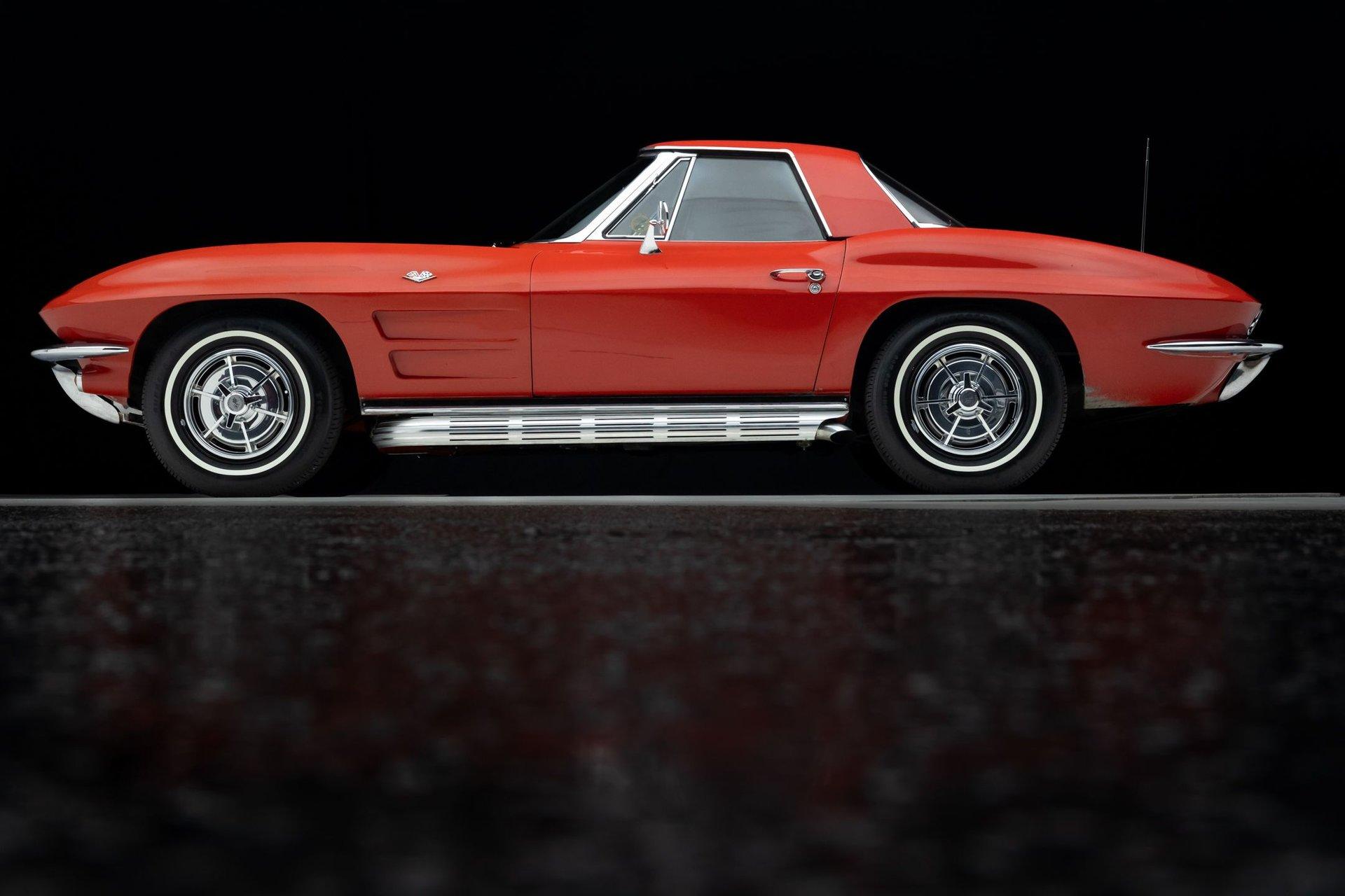 1963 Chevrolet Corvette 4
