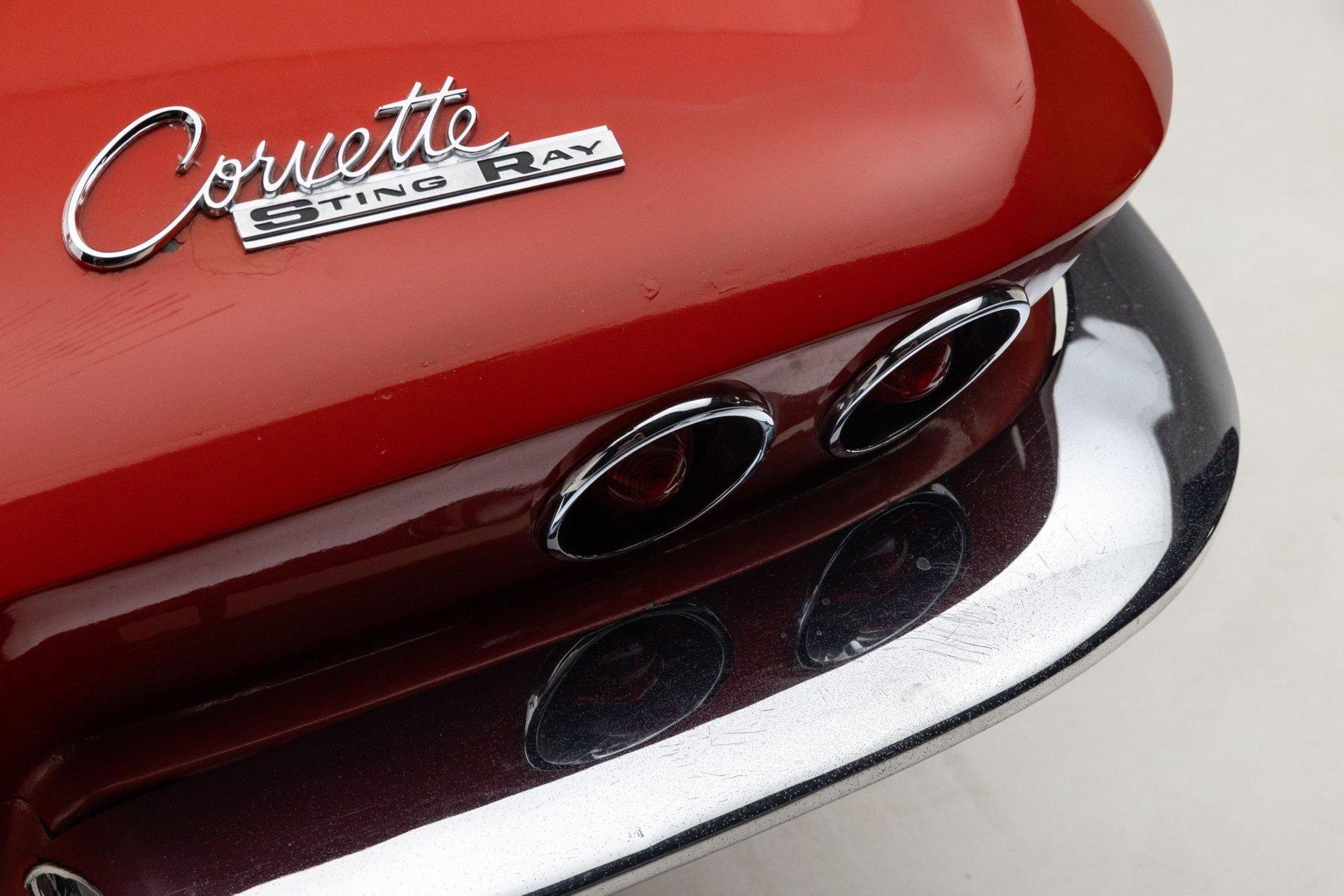 1963 Chevrolet Corvette 53