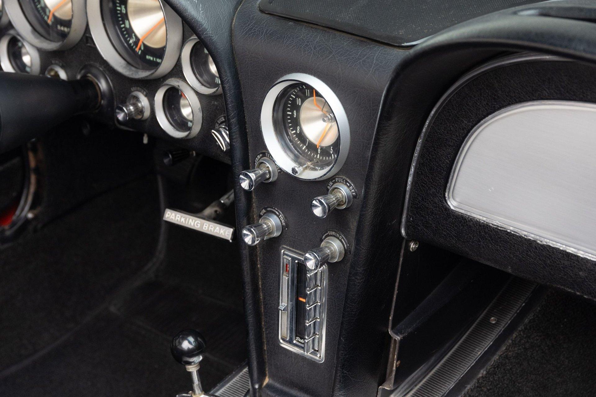 1963 Chevrolet Corvette 67