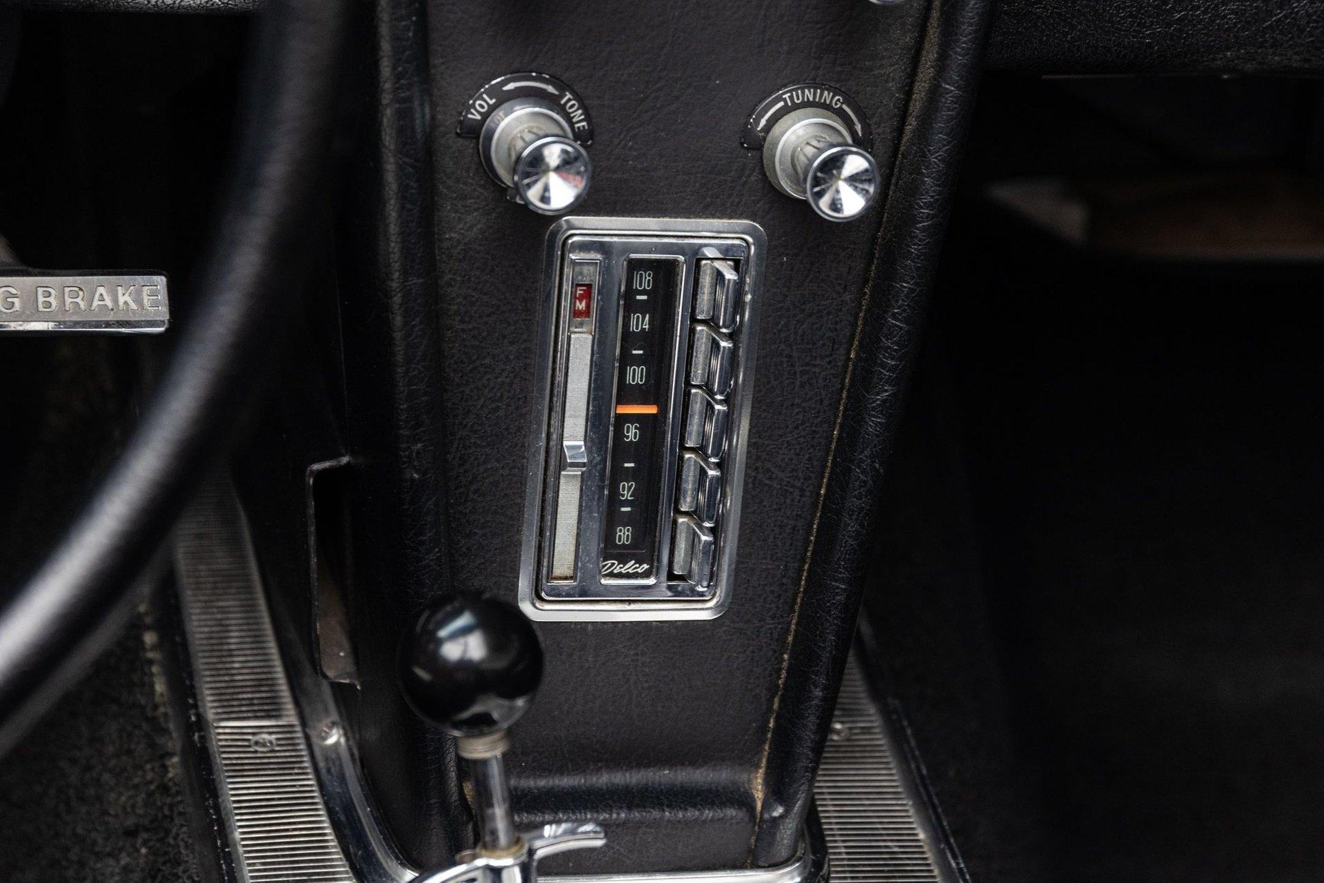 1963 Chevrolet Corvette 86