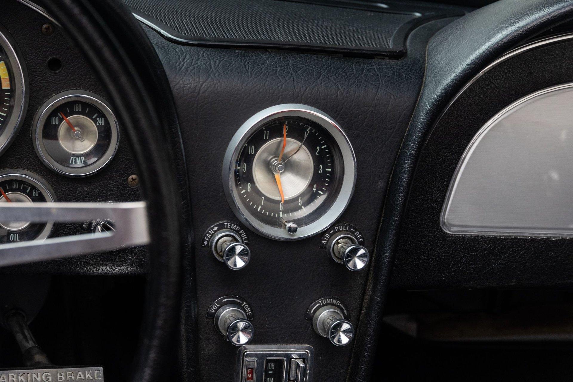 1963 Chevrolet Corvette 88