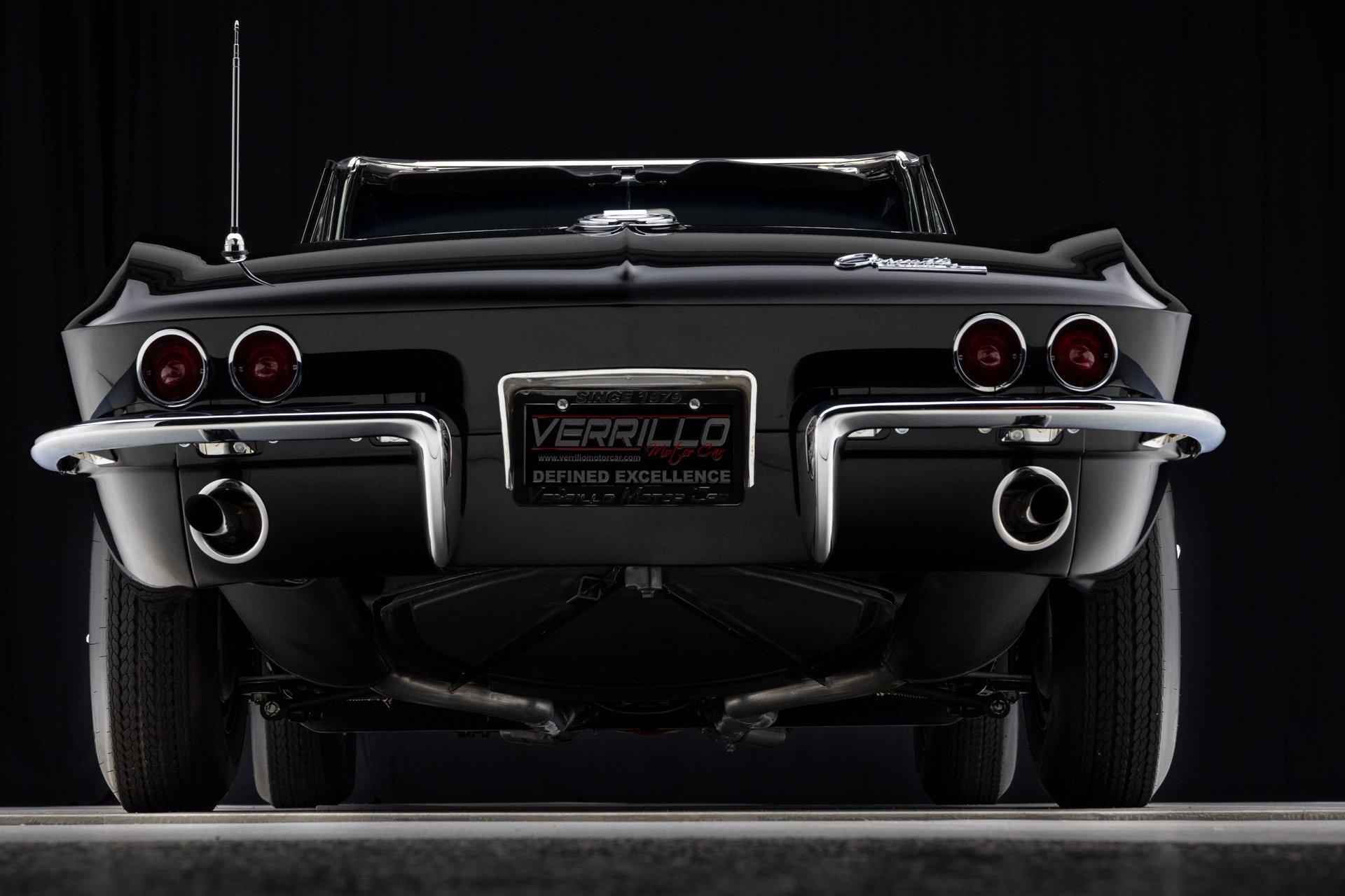 1965 Chevrolet Corvette 102