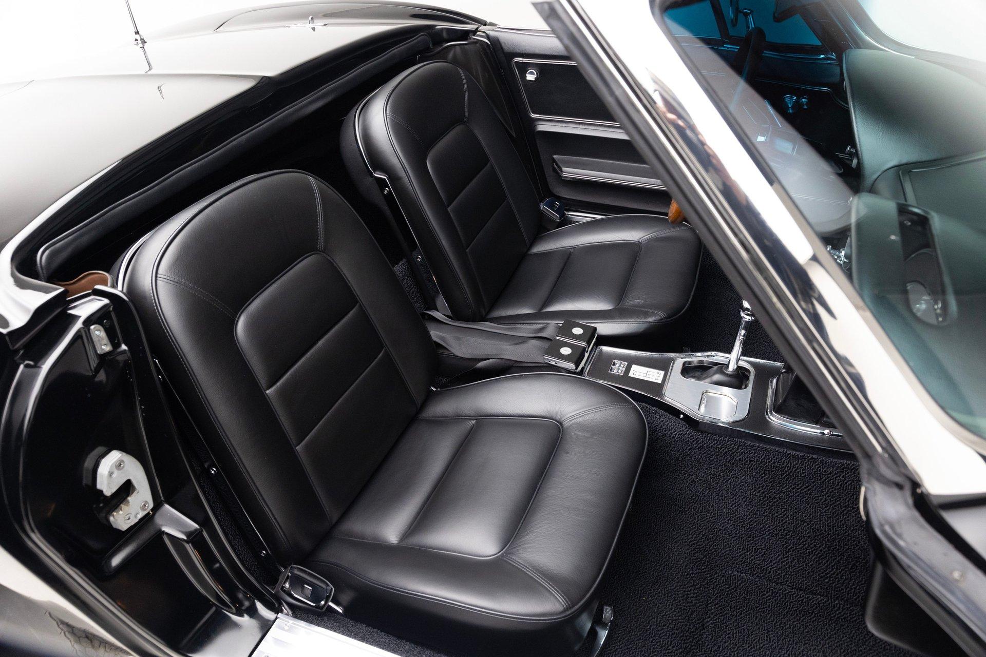 1965 Chevrolet Corvette 141