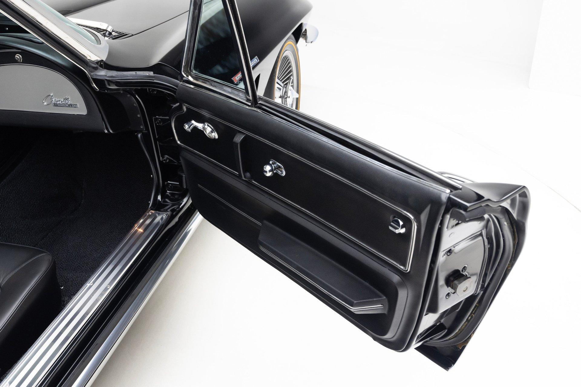 1965 Chevrolet Corvette 142