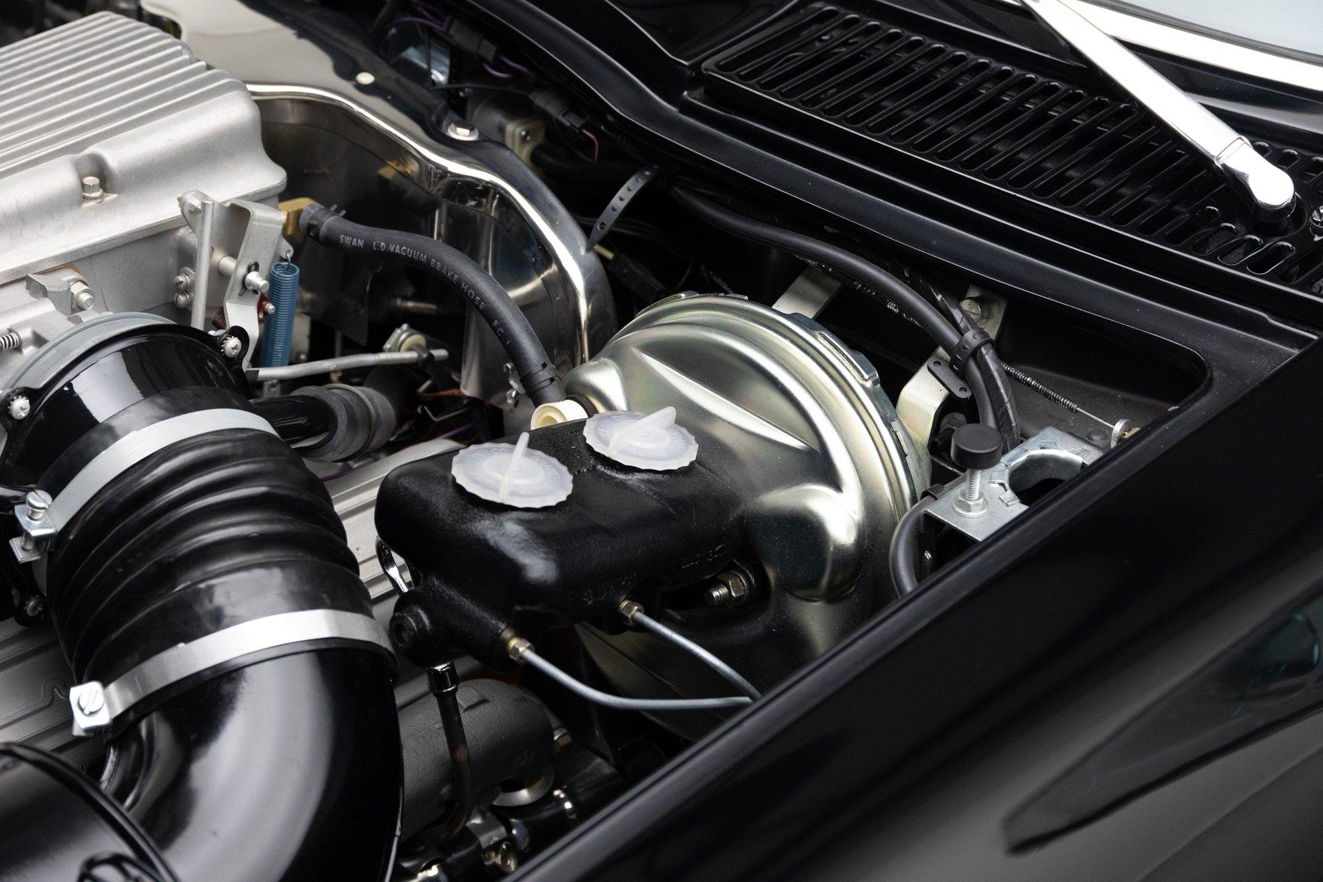 1965 Chevrolet Corvette 170