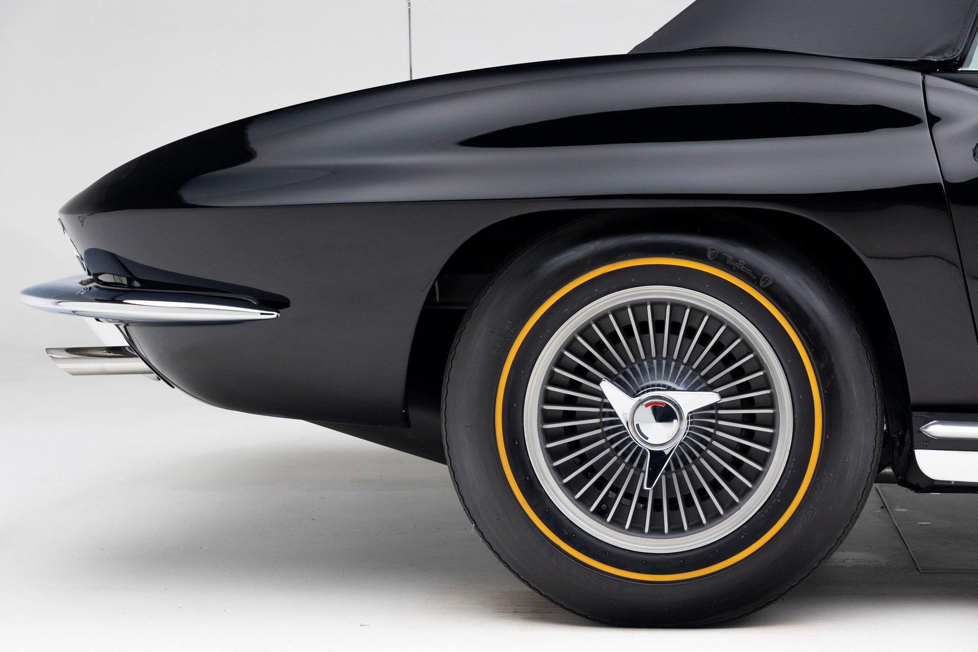 1965 Chevrolet Corvette 52