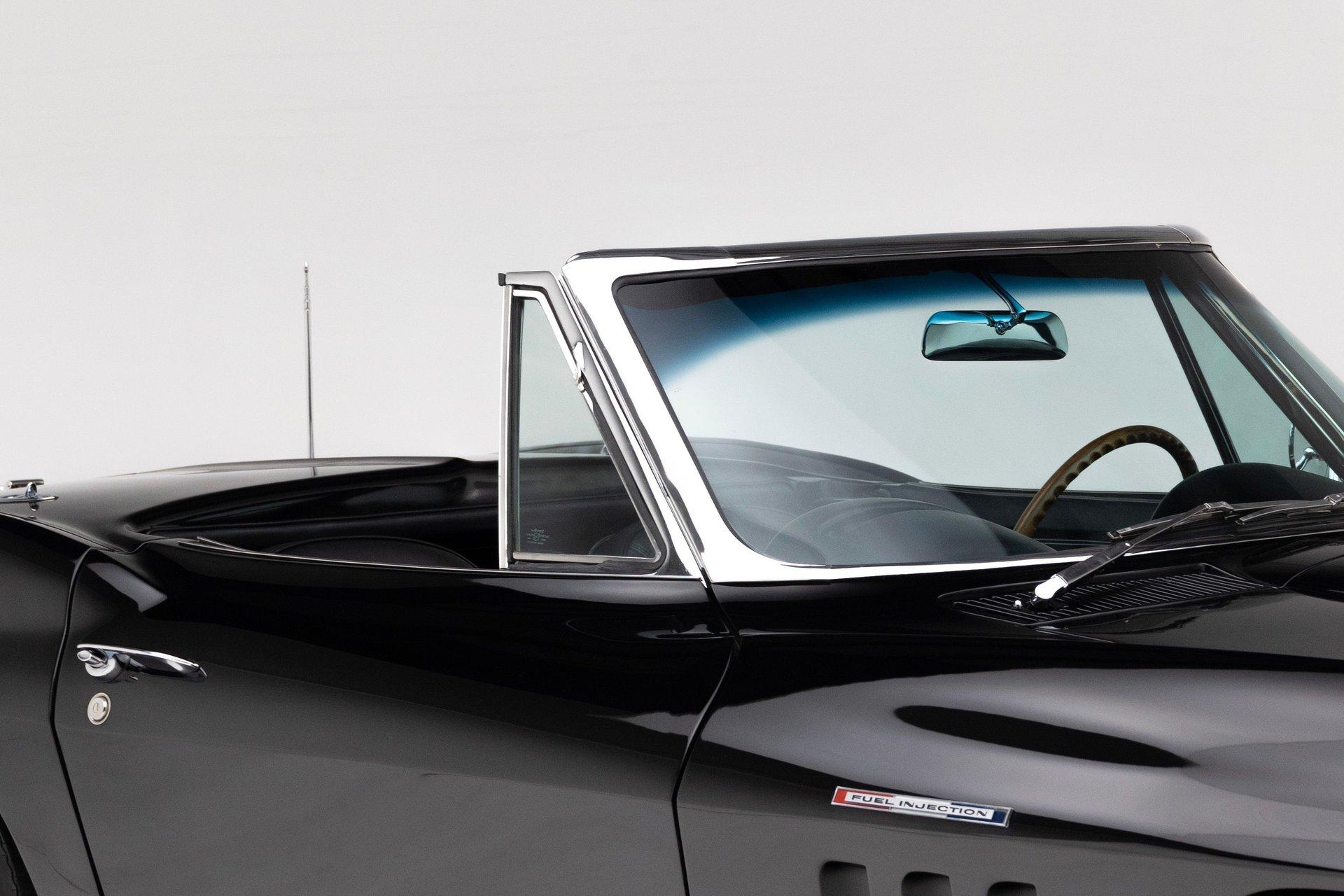 1965 Chevrolet Corvette 89