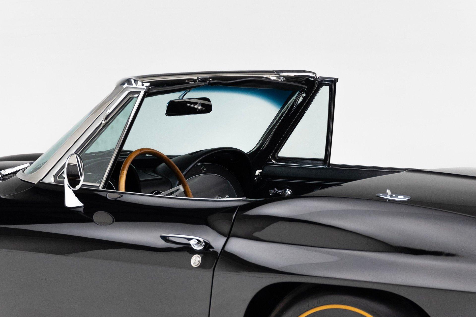 1965 Chevrolet Corvette 93