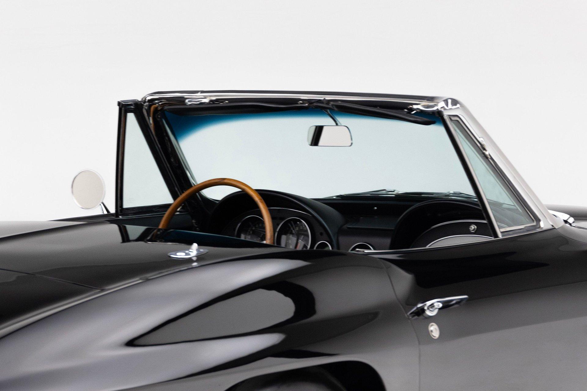 1965 Chevrolet Corvette 95