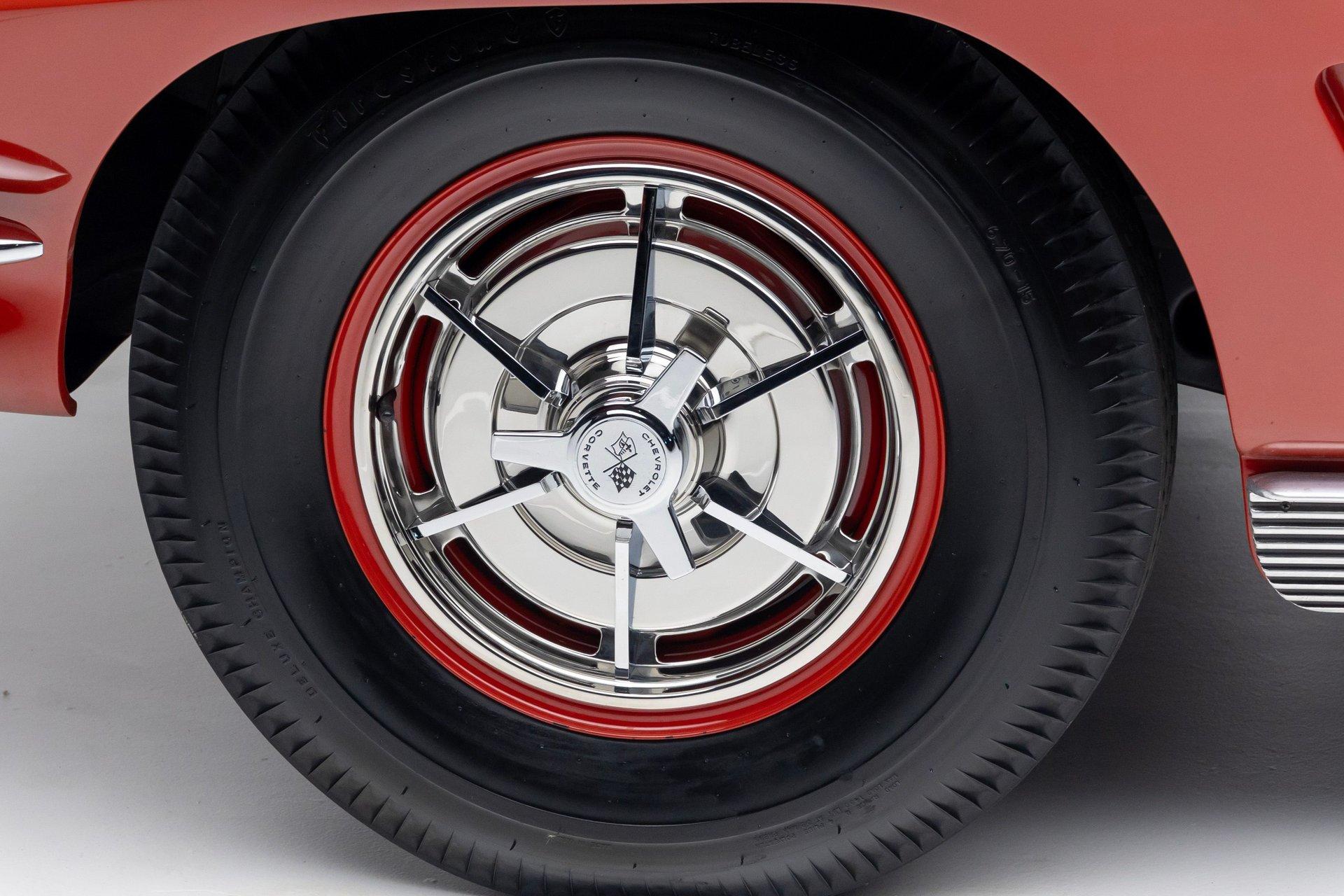 1963 Chevrolet Corvette 23
