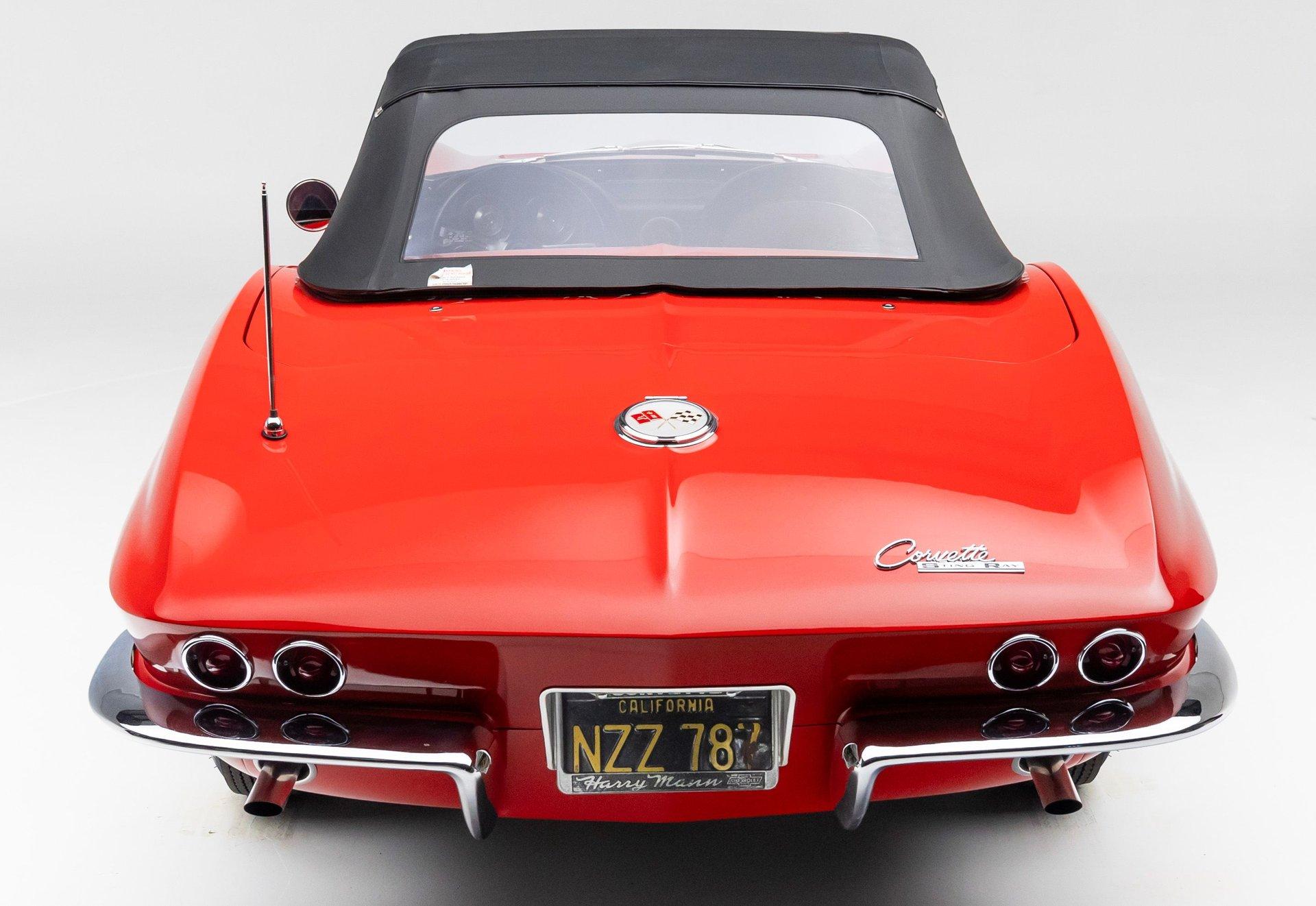 1963 Chevrolet Corvette 32