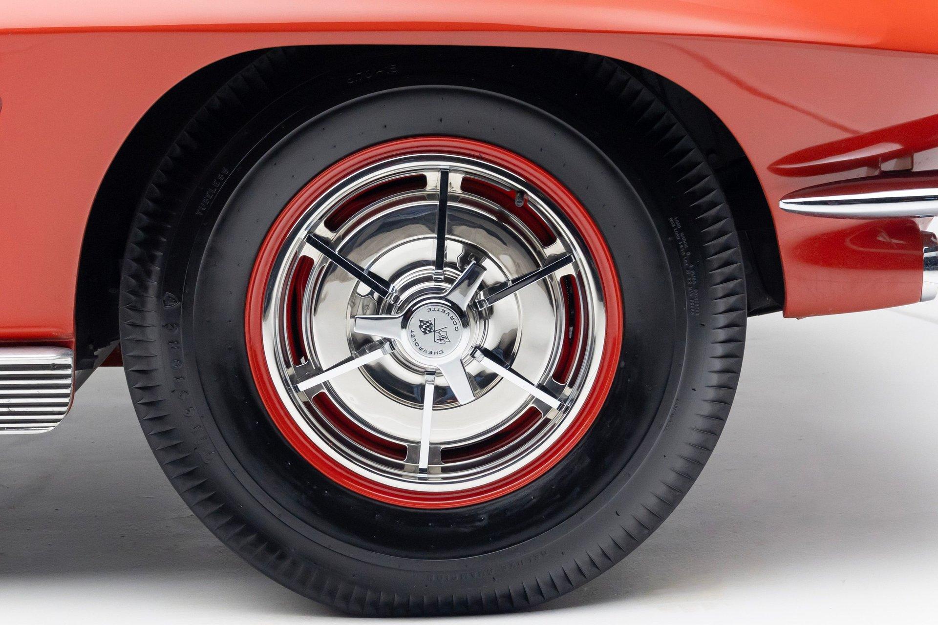 1963 Chevrolet Corvette 40