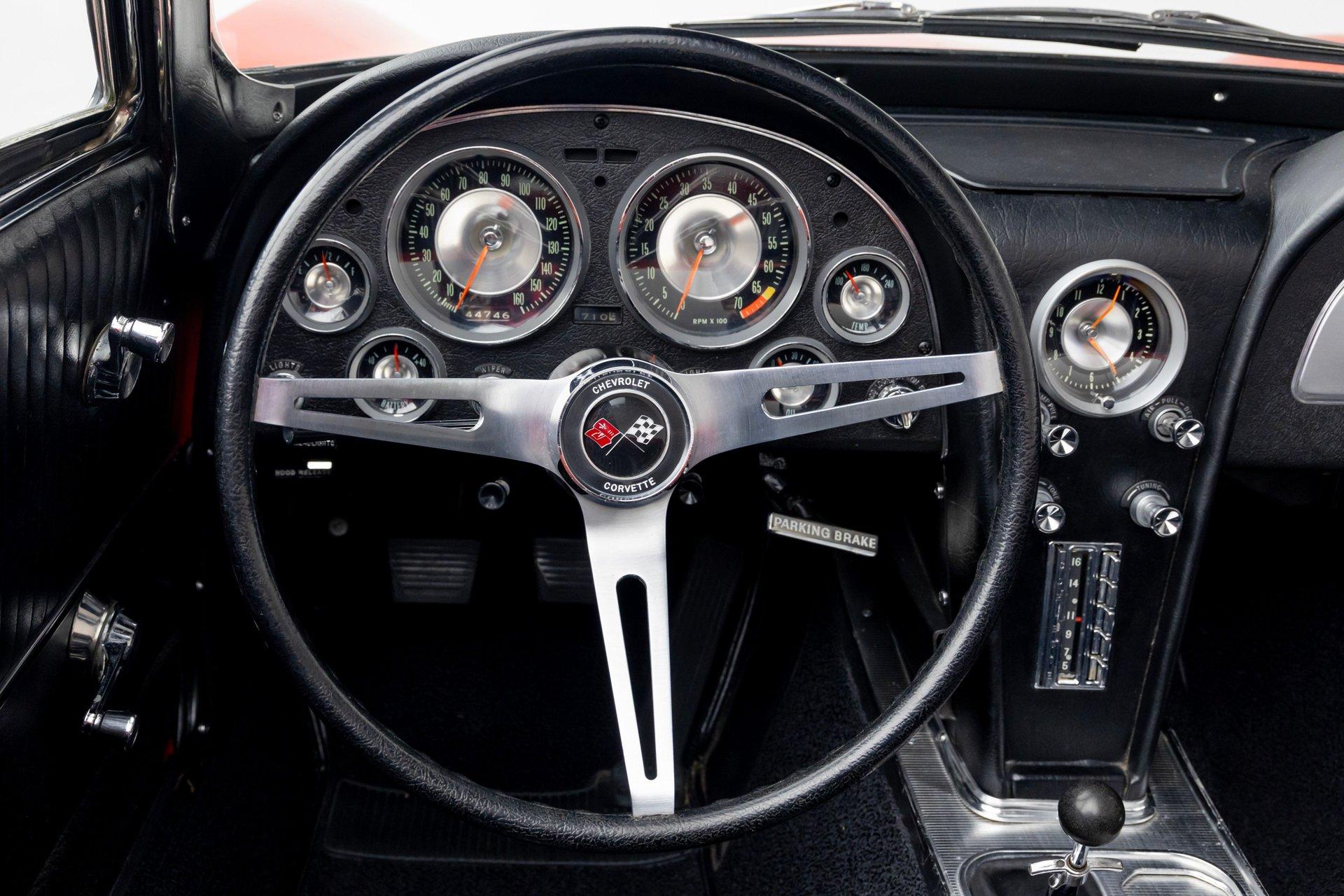 1963 Chevrolet Corvette 5
