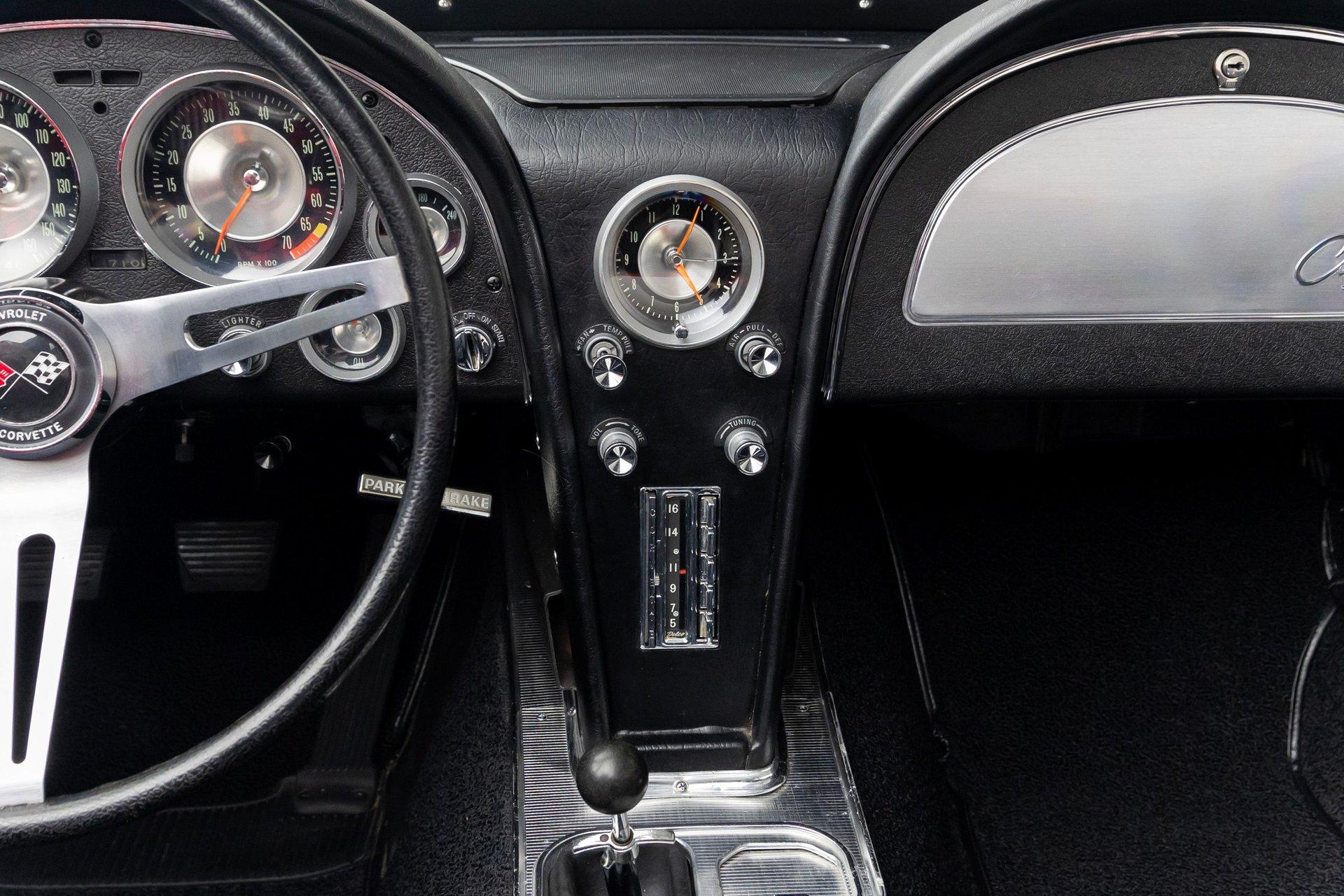 1963 Chevrolet Corvette 93