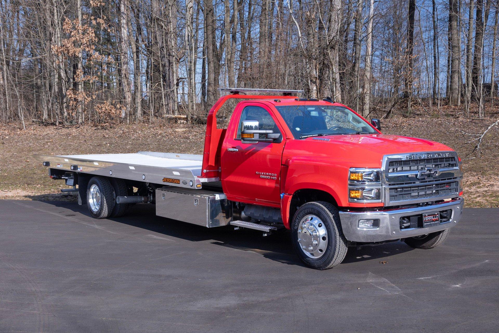 2023 Chevrolet Silverado 6500HD 1