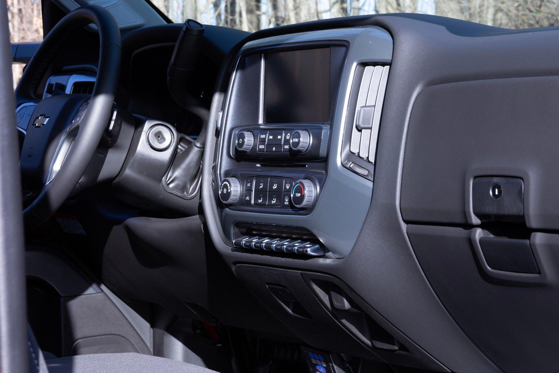 2023 Chevrolet Silverado 6500HD 100