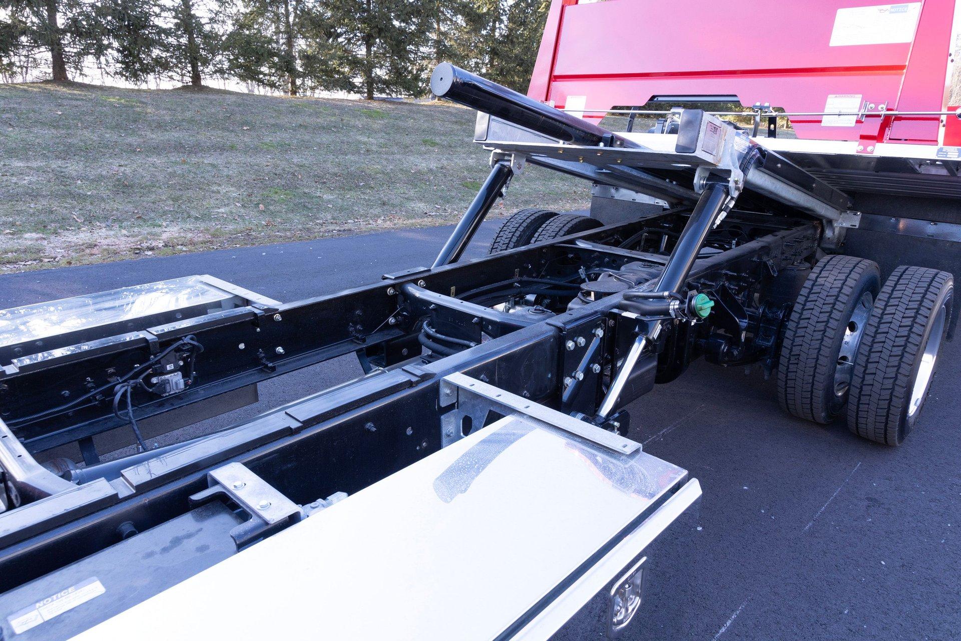 2023 Chevrolet Silverado 6500HD 113