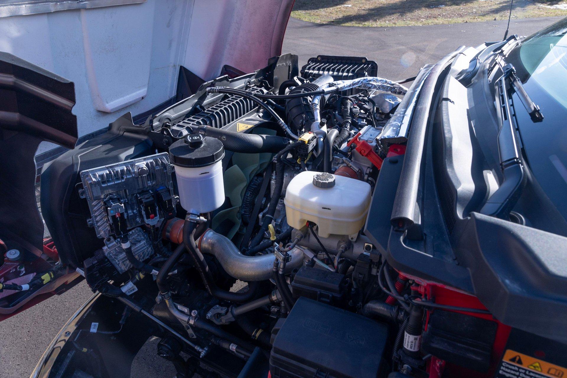 2023 Chevrolet Silverado 6500HD 121