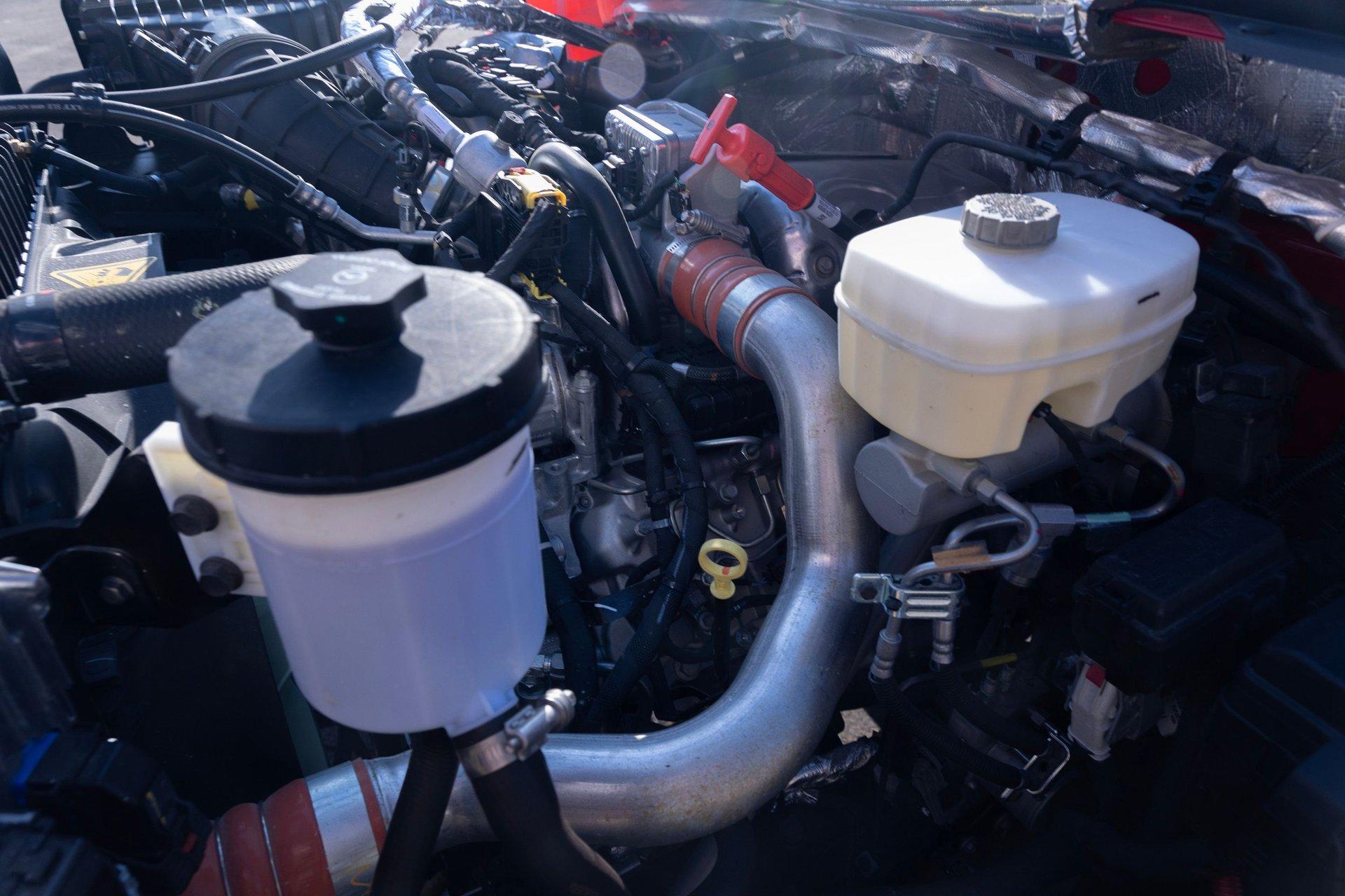 2023 Chevrolet Silverado 6500HD 123
