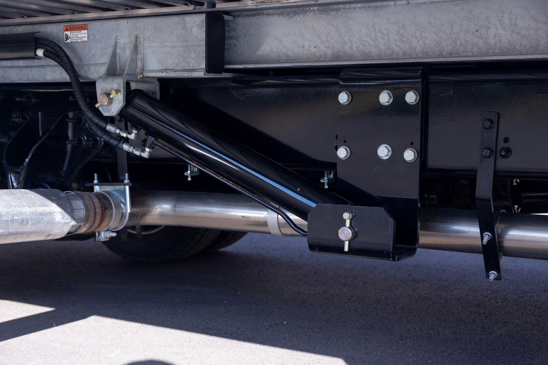 2023 Chevrolet Silverado 6500HD 17