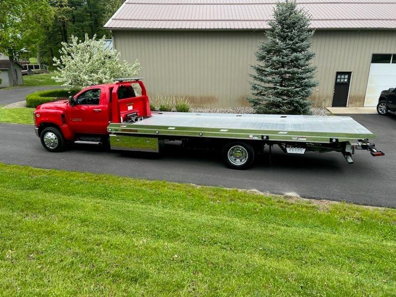 2023 Chevrolet Silverado 6500HD 2