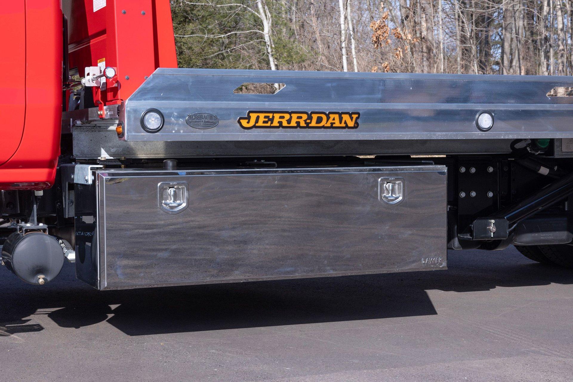 2023 Chevrolet Silverado 6500HD 41