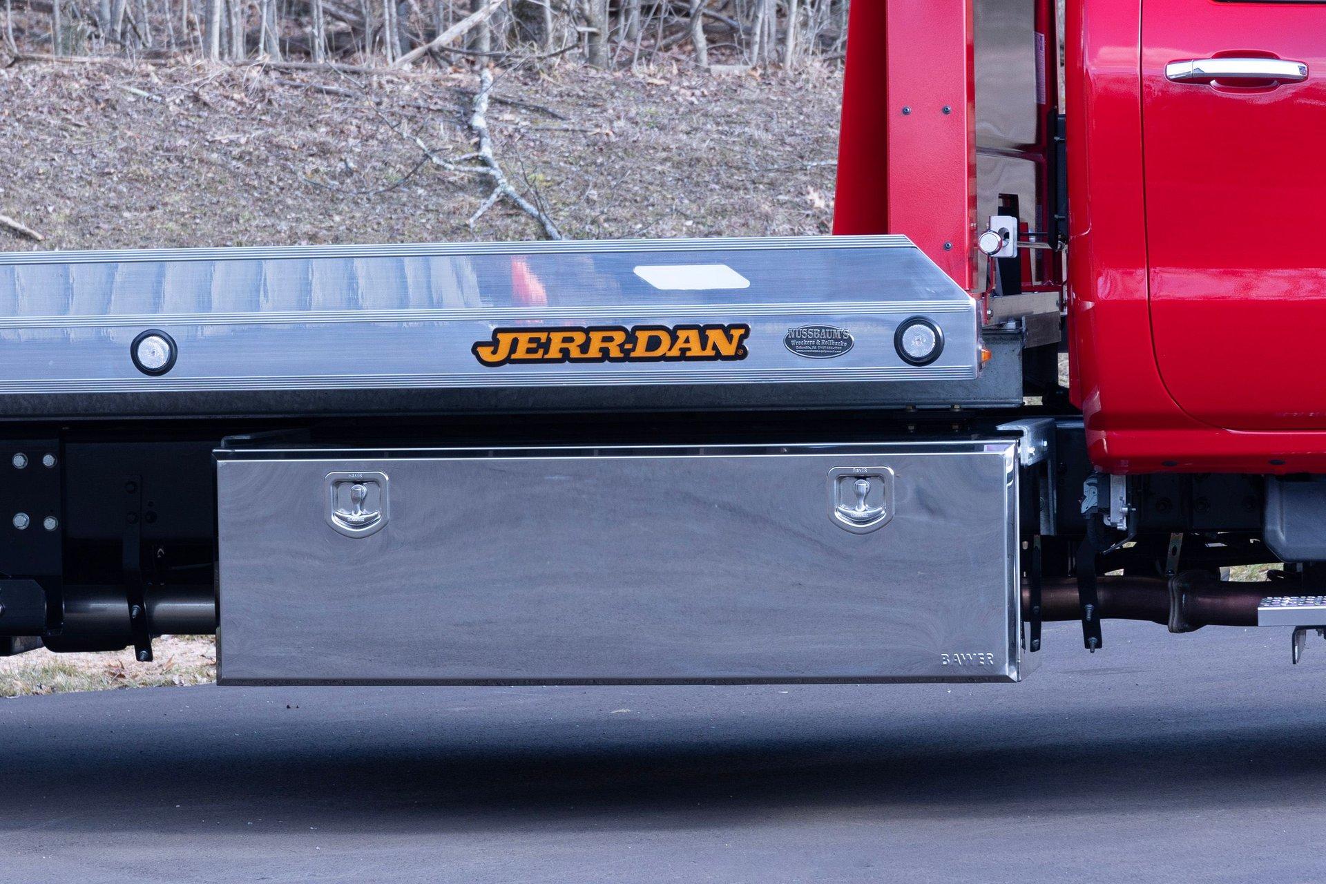2023 Chevrolet Silverado 6500HD 52