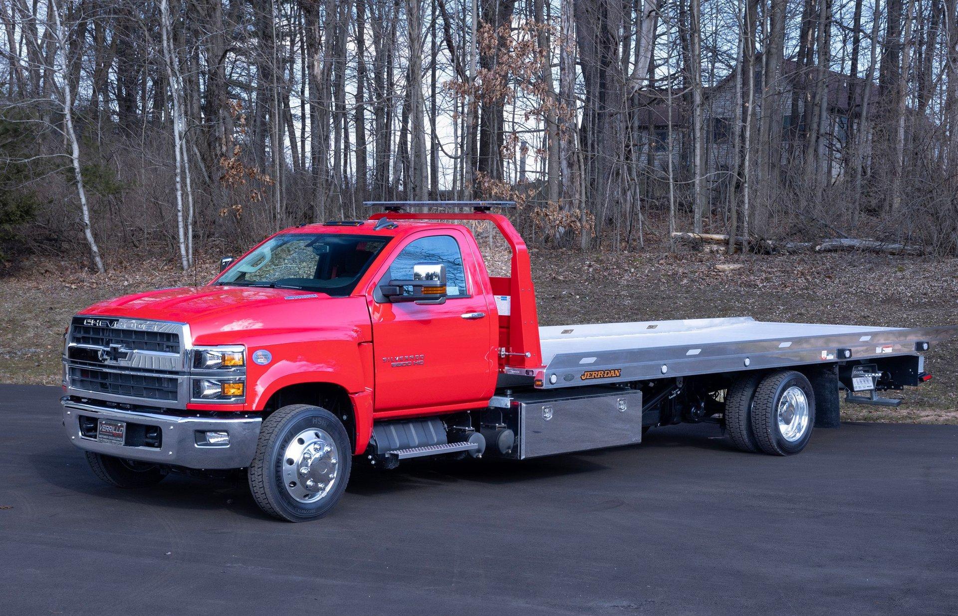 2023 Chevrolet Silverado 6500HD 55