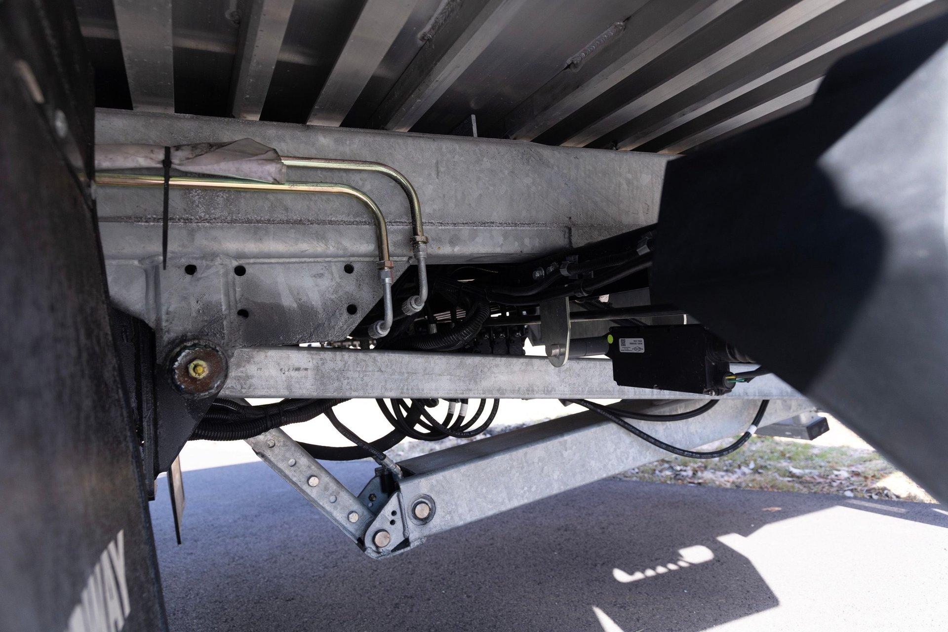2023 Chevrolet Silverado 6500HD 60