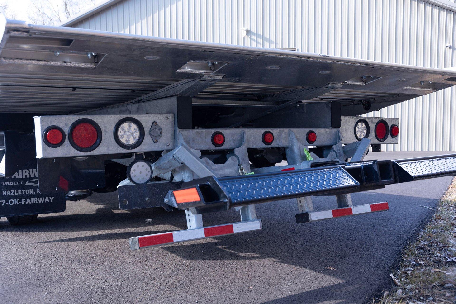 2023 Chevrolet Silverado 6500HD 64