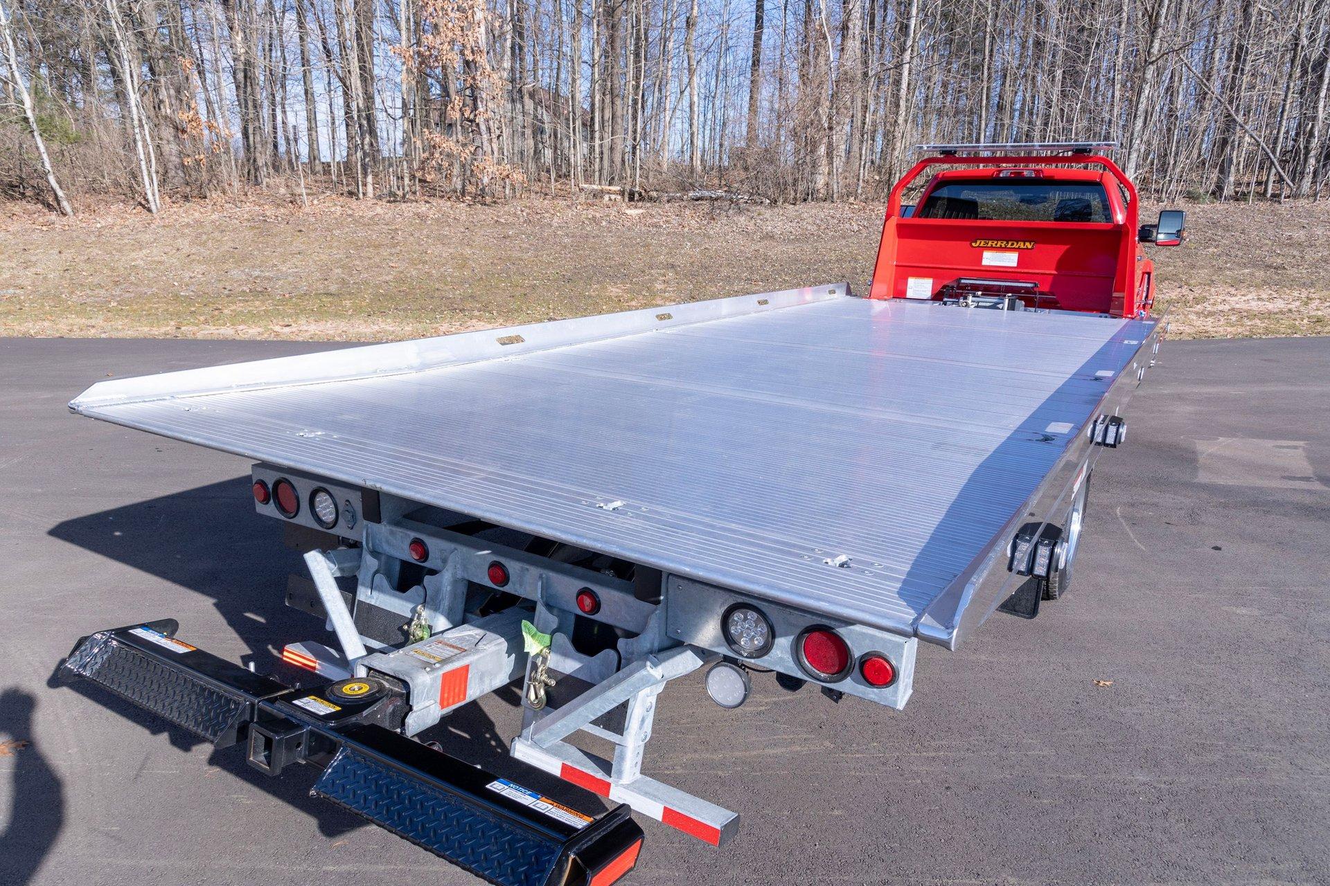 2023 Chevrolet Silverado 6500HD 69