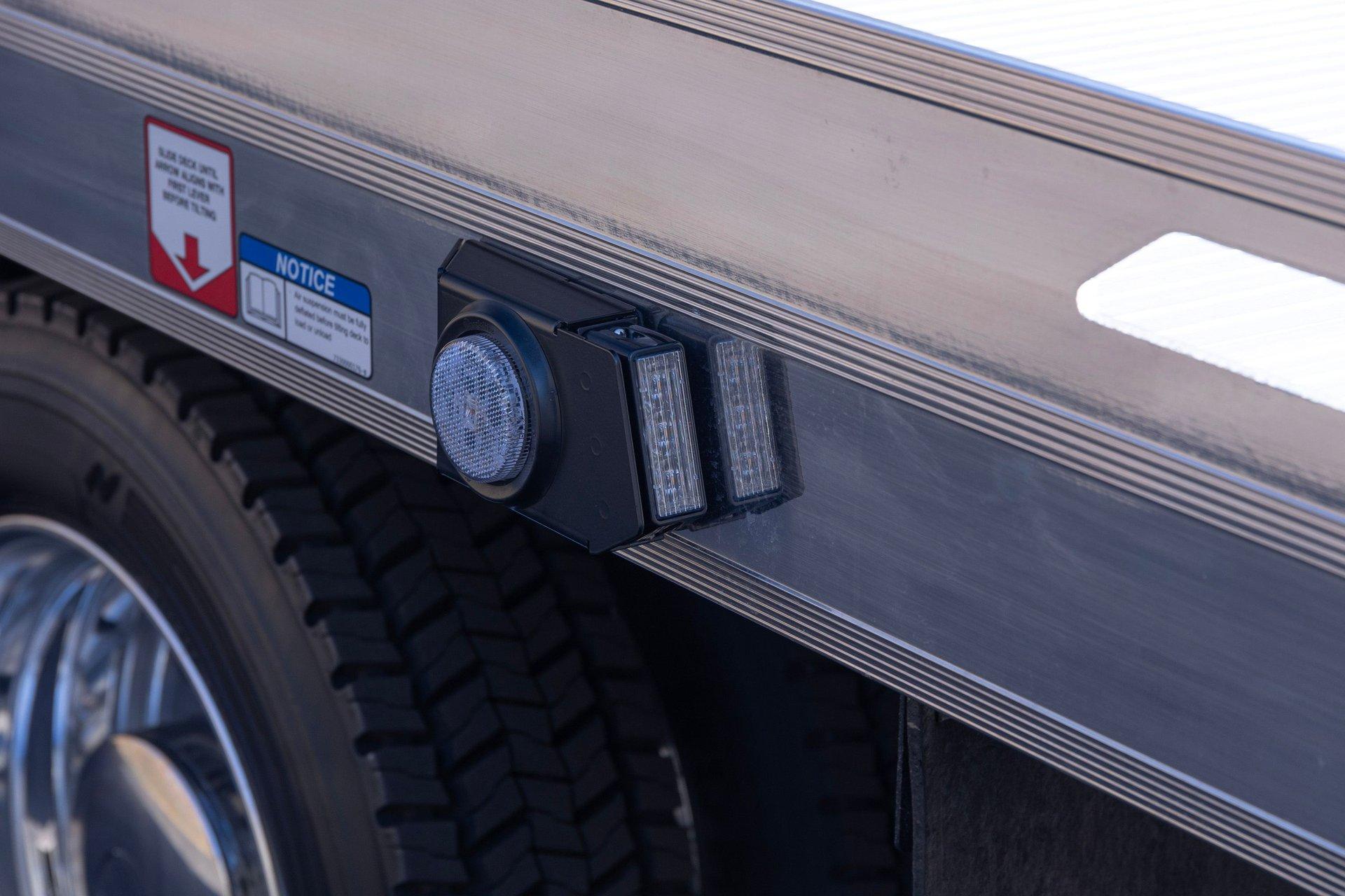 2023 Chevrolet Silverado 6500HD 72