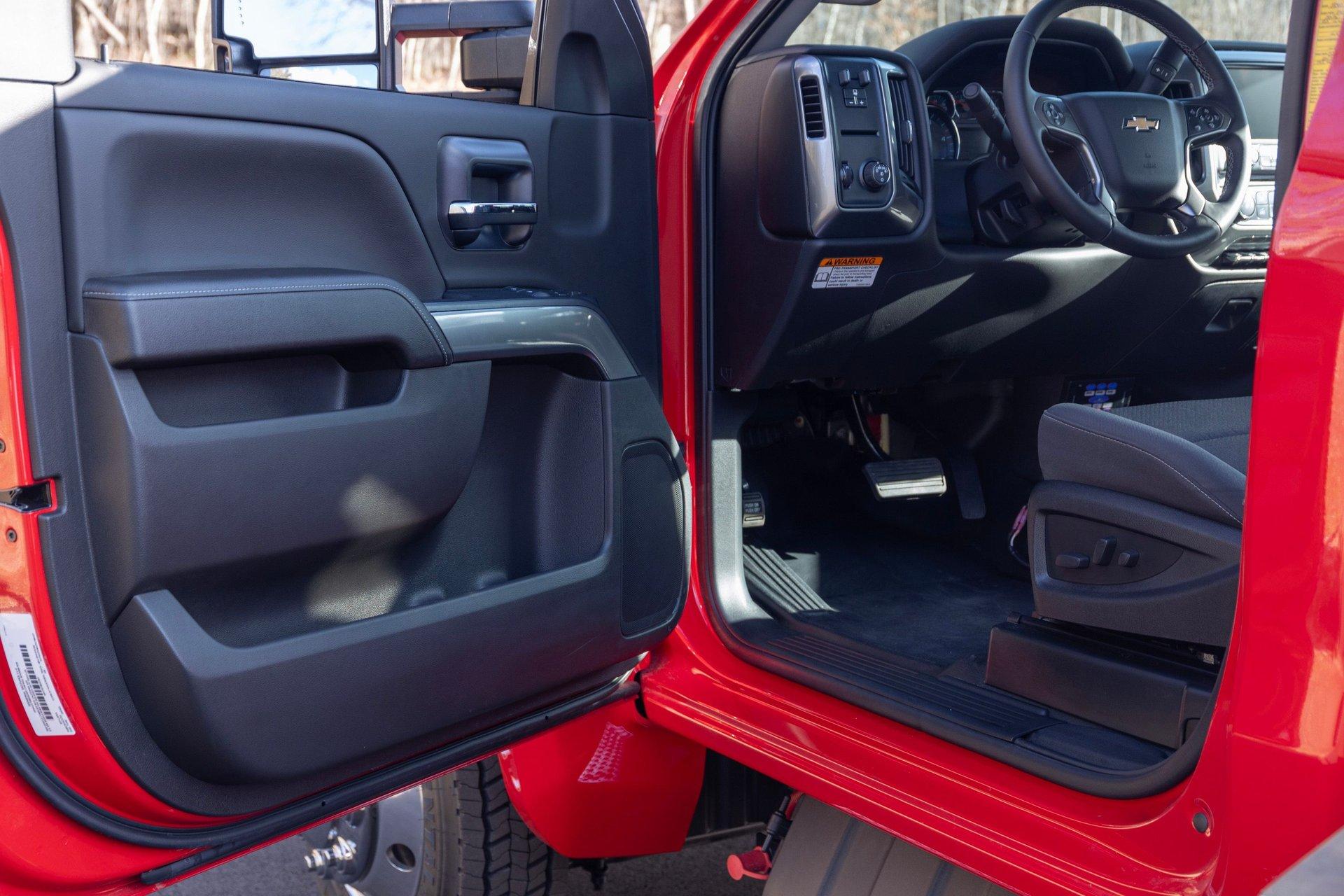 2023 Chevrolet Silverado 6500HD 79