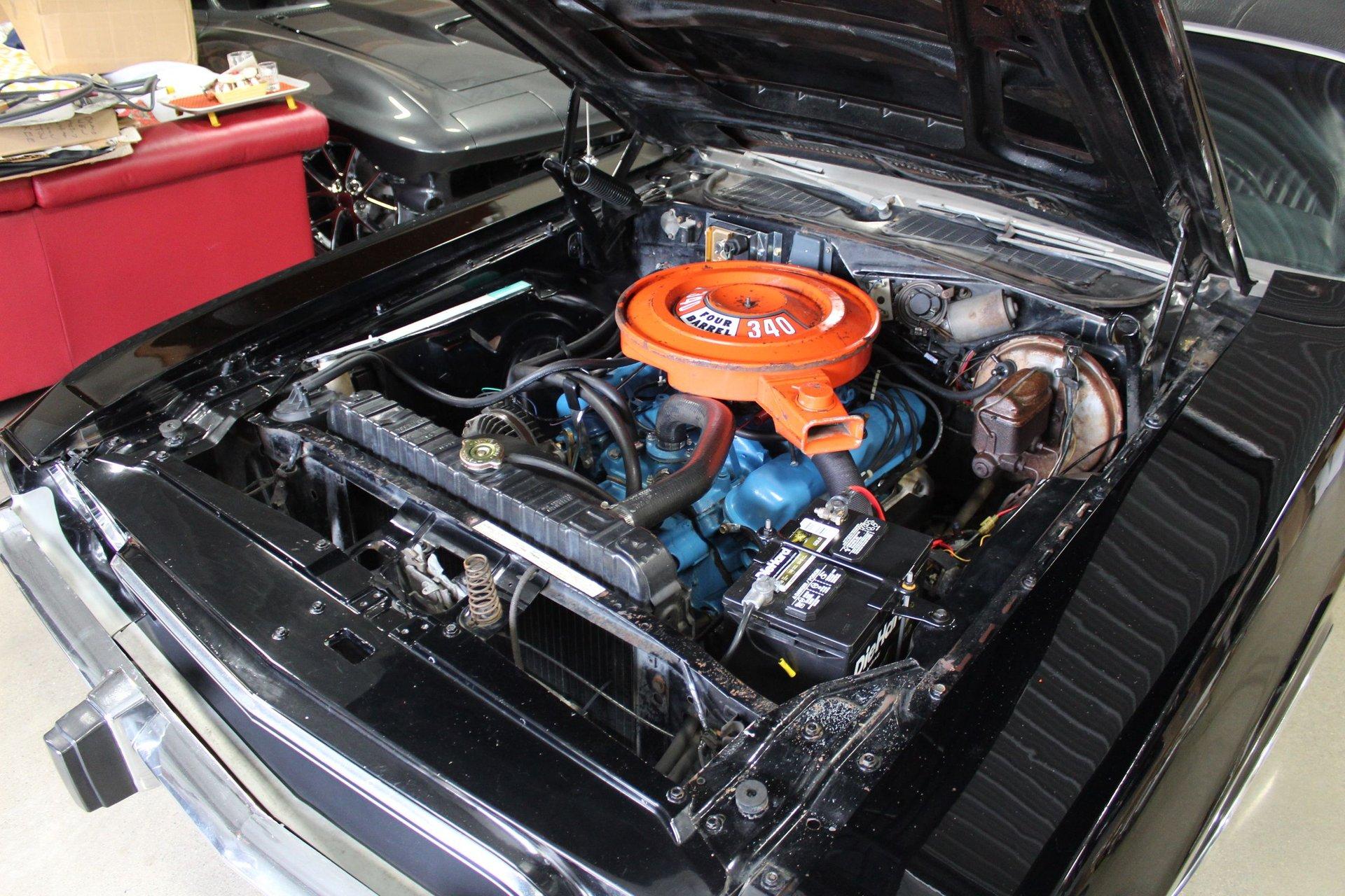 1973 Dodge Challenger 2