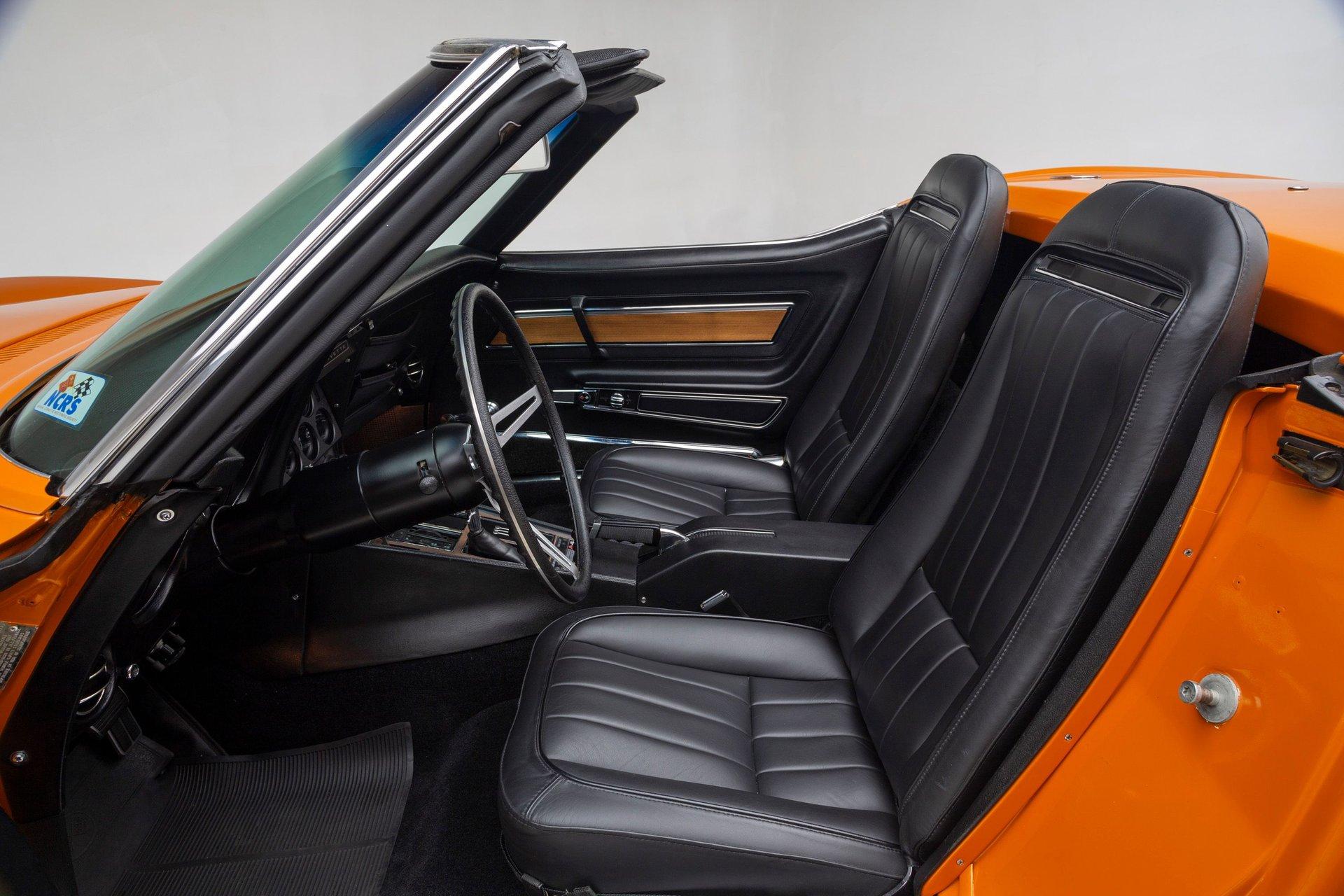 1971 Chevrolet Corvette 28