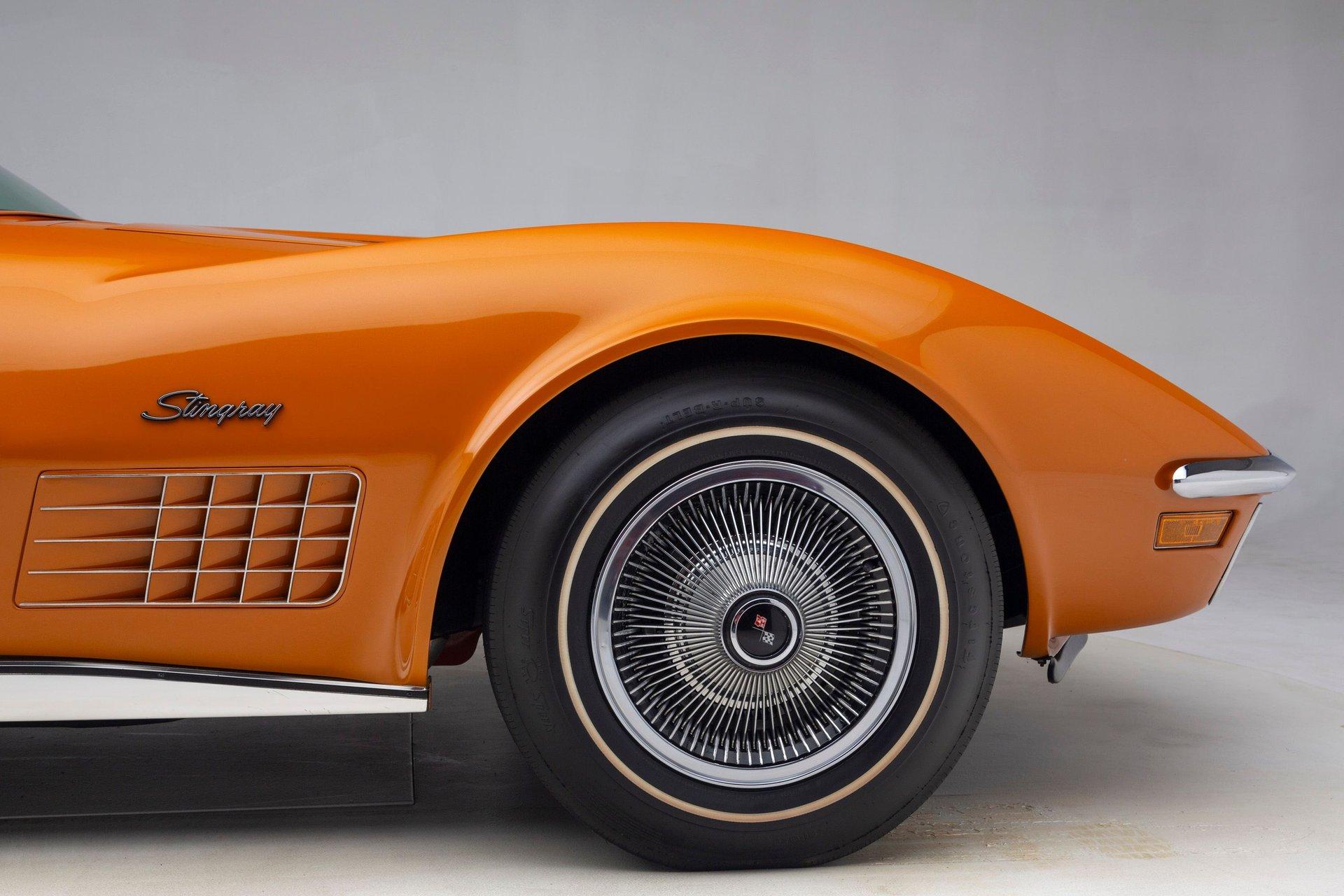 1971 Chevrolet Corvette 32
