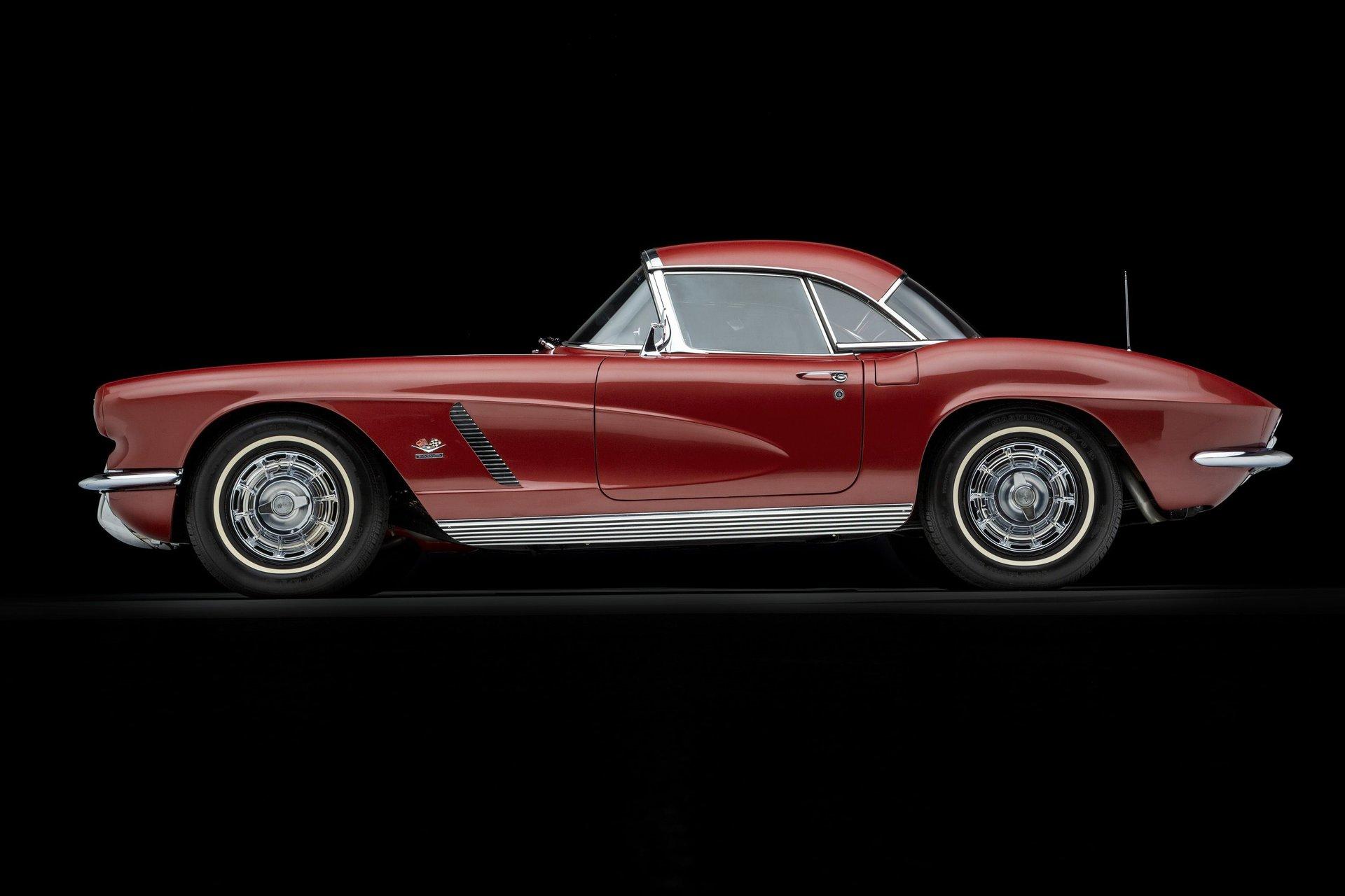 1962 Chevrolet Corvette 12