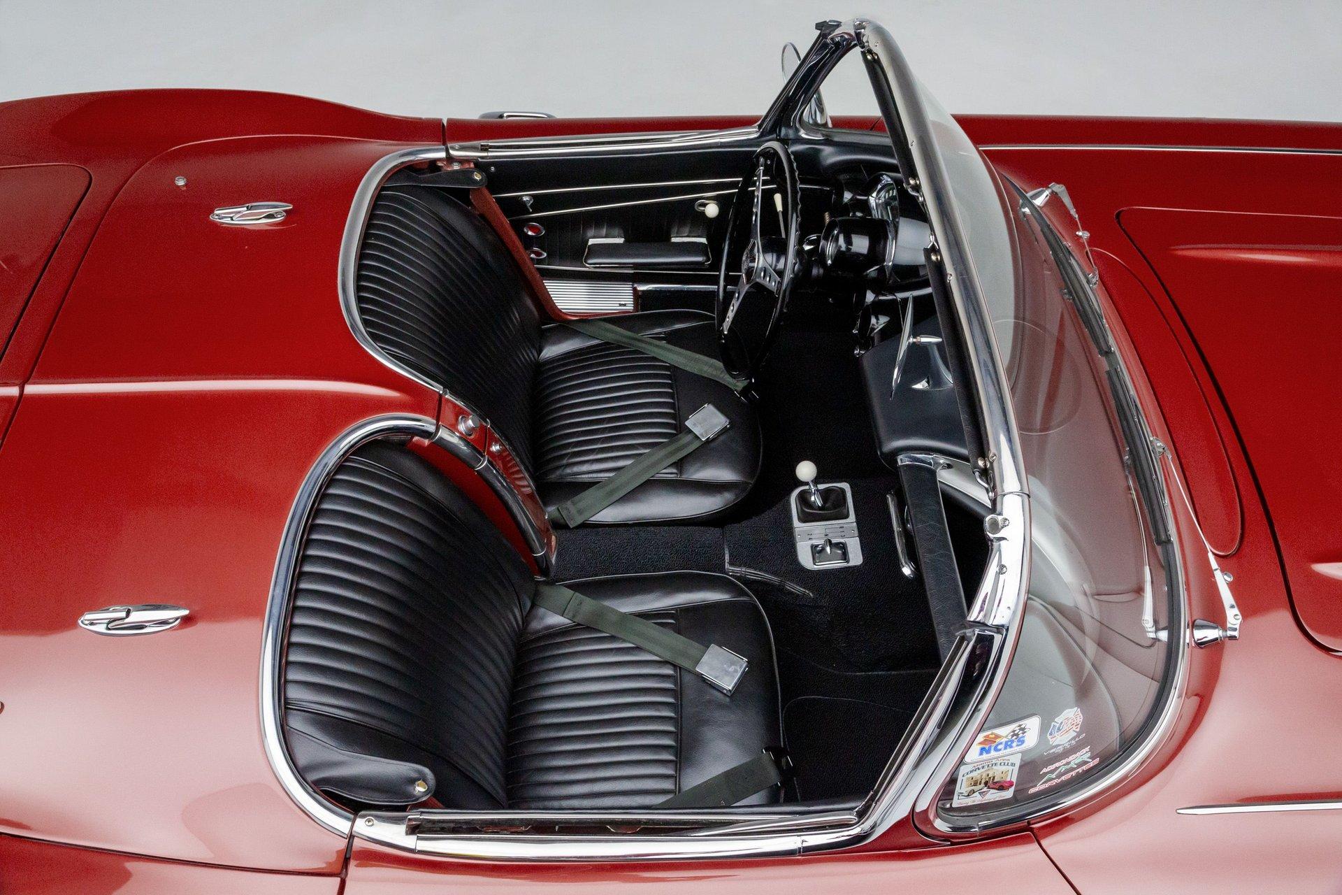 1962 Chevrolet Corvette 26