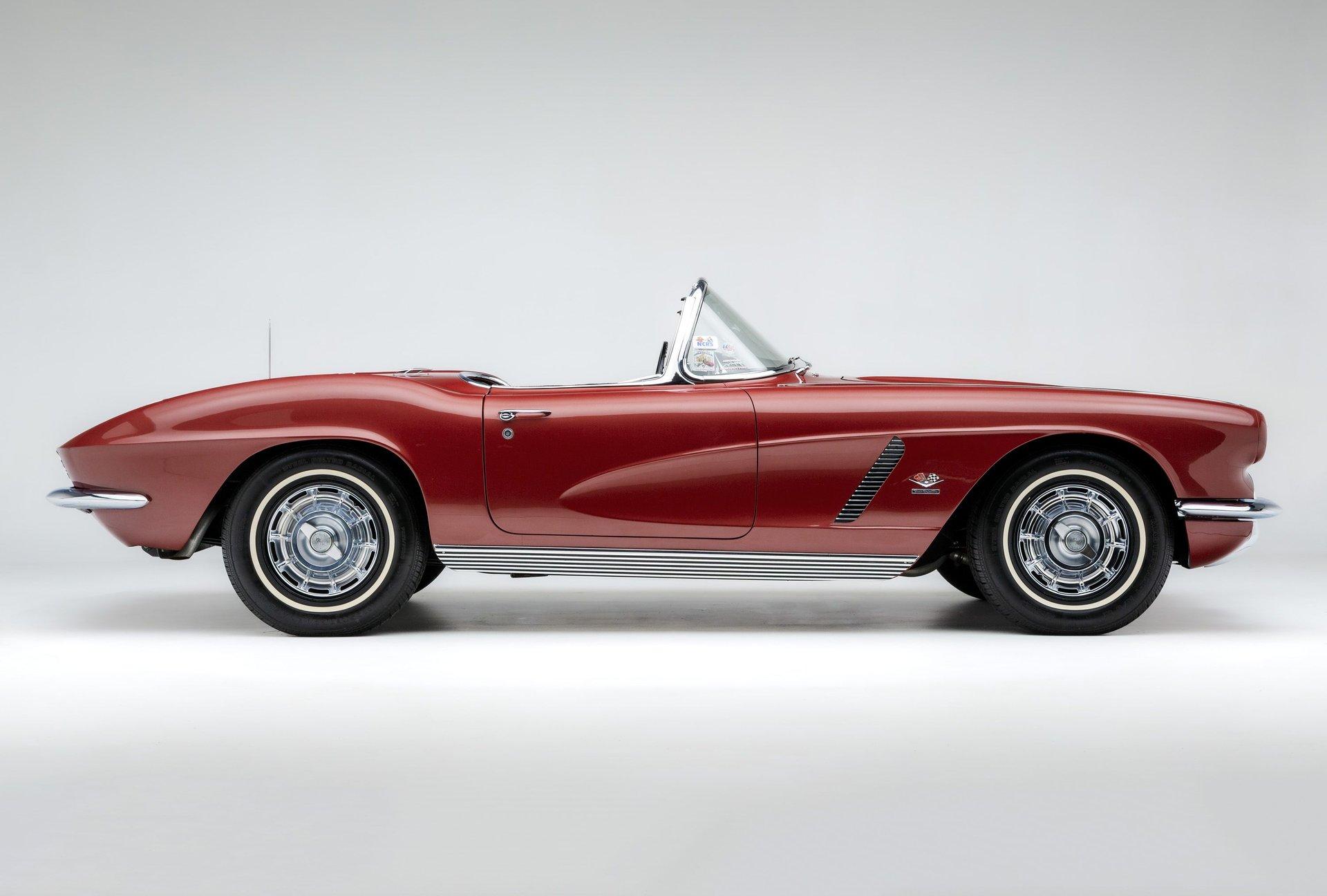 1962 Chevrolet Corvette 34