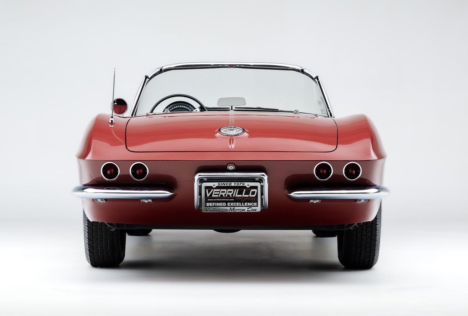 1962 Chevrolet Corvette 41